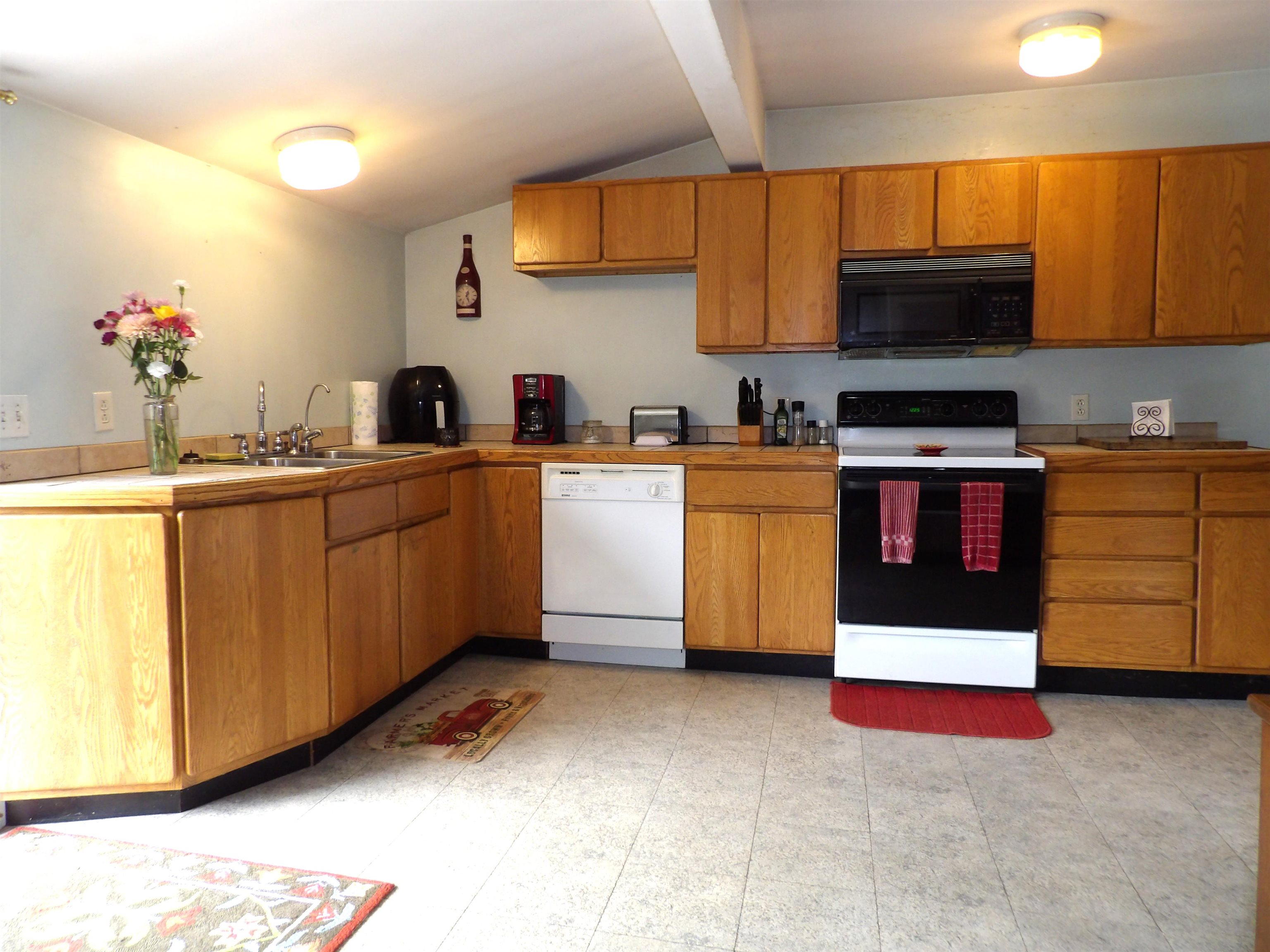 547 N. Main Street photo 22