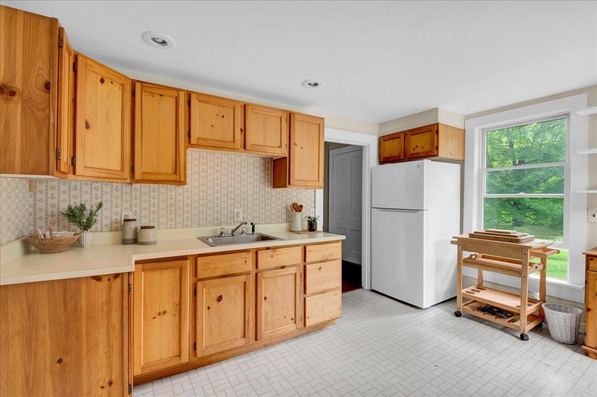 3234 W. Hill Road photo 30