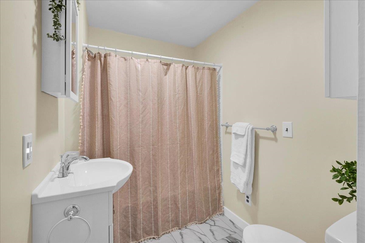 3234 W. Hill Road photo 38