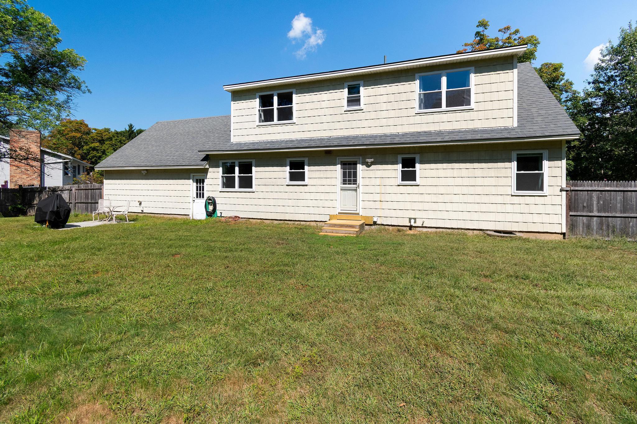 57 Lindale Drive photo 48