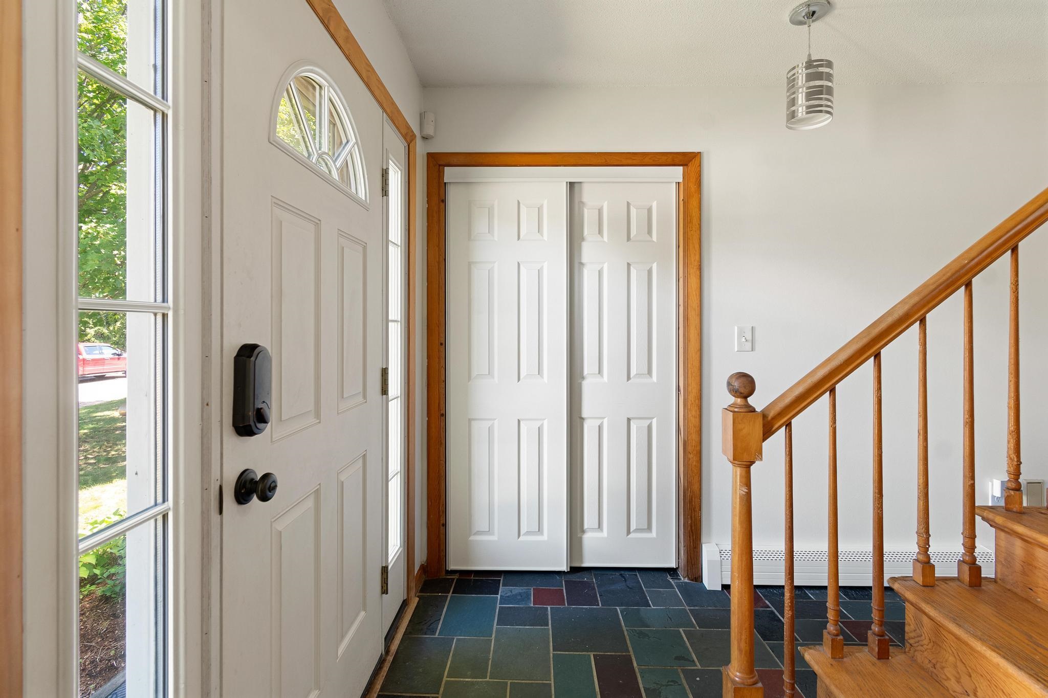 57 Lindale Drive photo 6