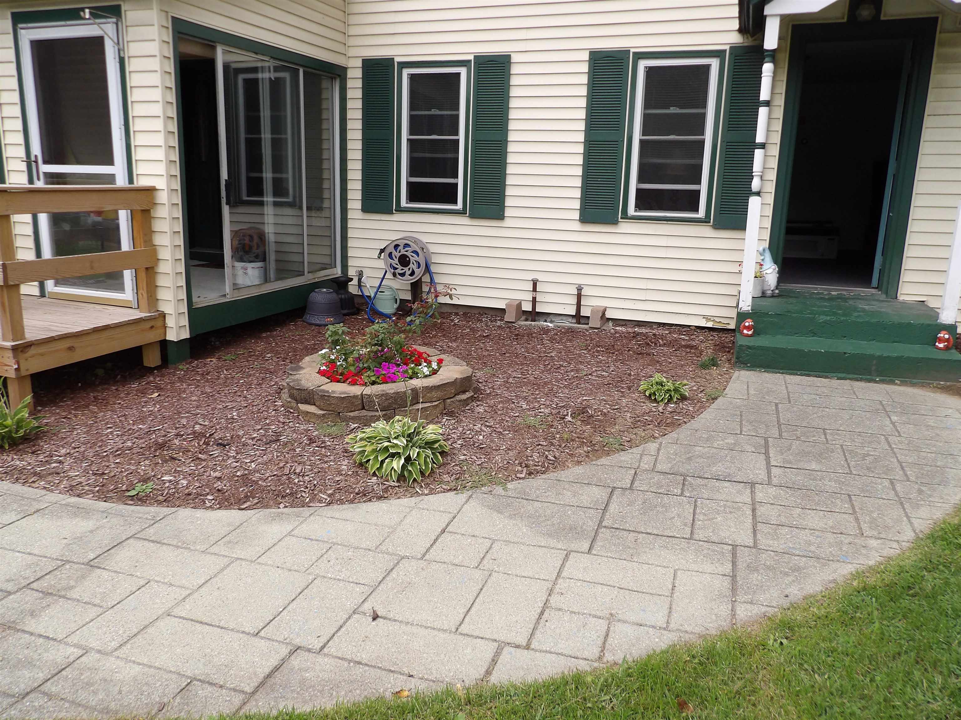 547 N. Main Street photo 7