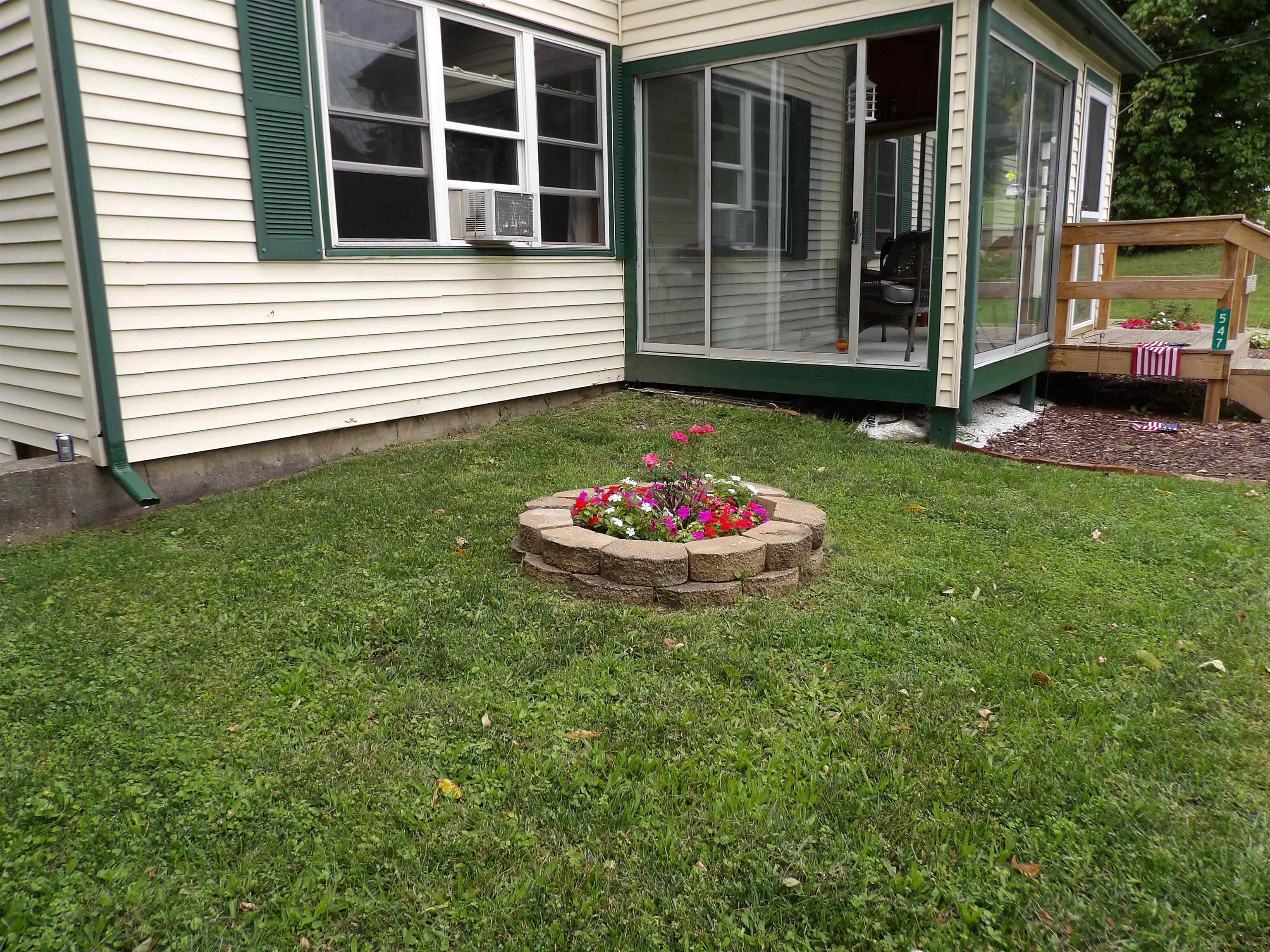 547 N. Main Street photo 9