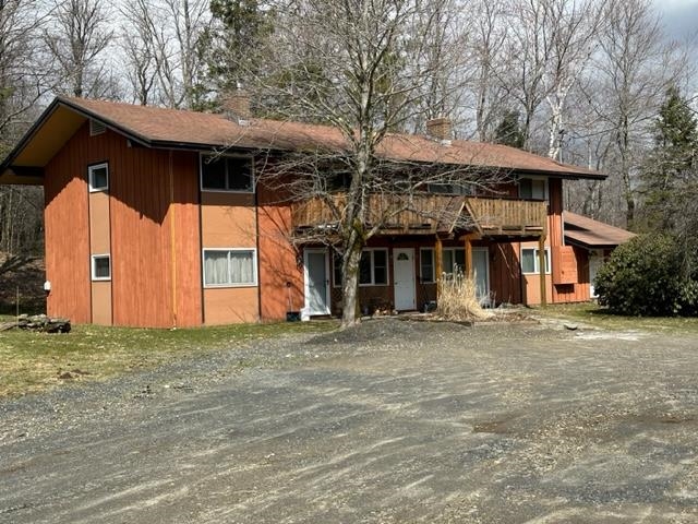 near 274/76Qtr.1-4 Grand Summit Way Dover, VT 05356 Property 2
