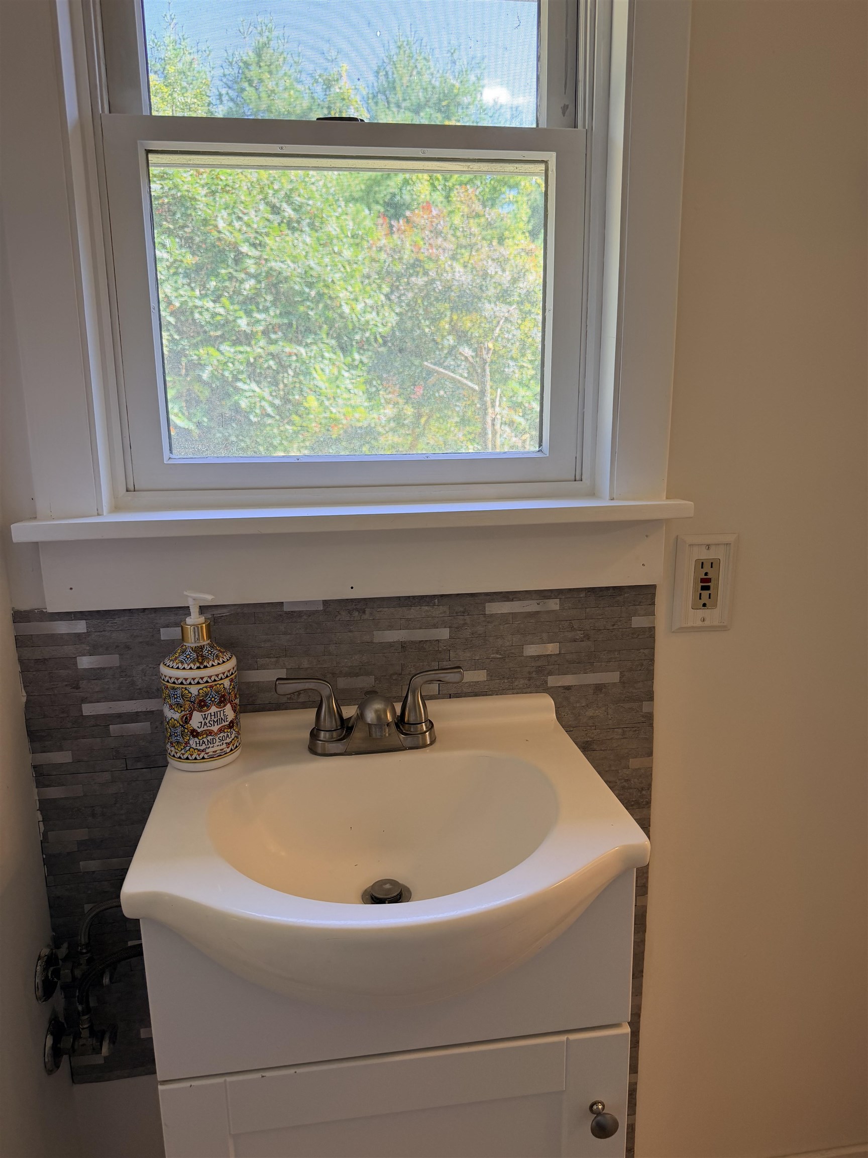 44 Knox Hill Road photo 46