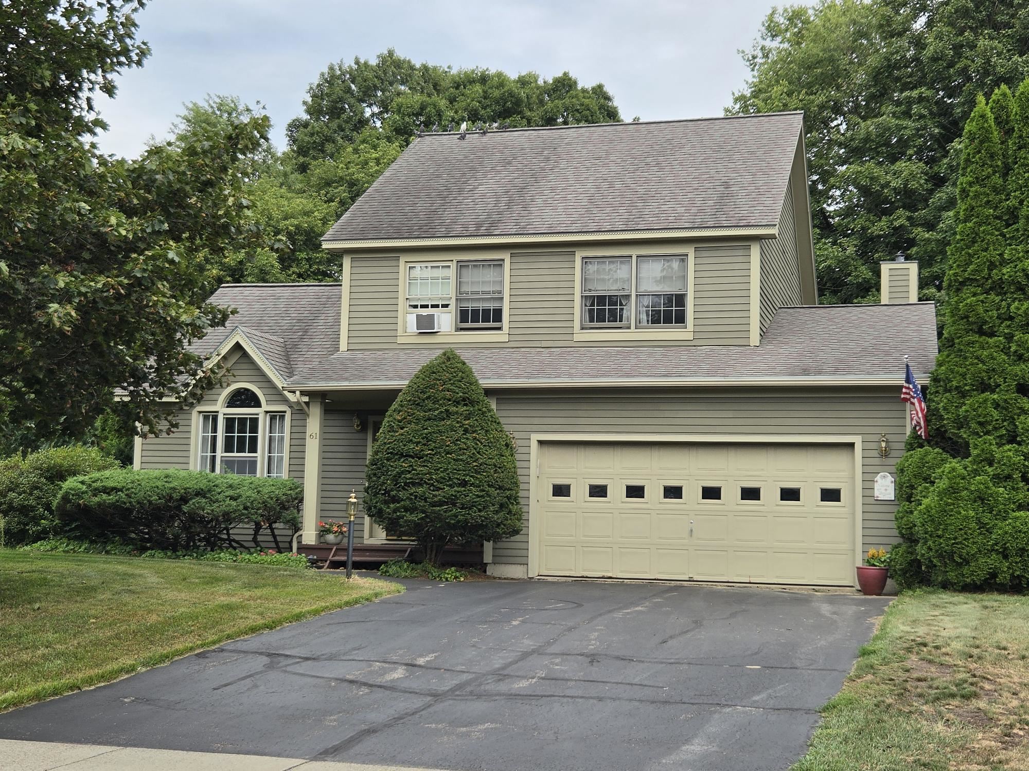 61 Giffin Court photo 1