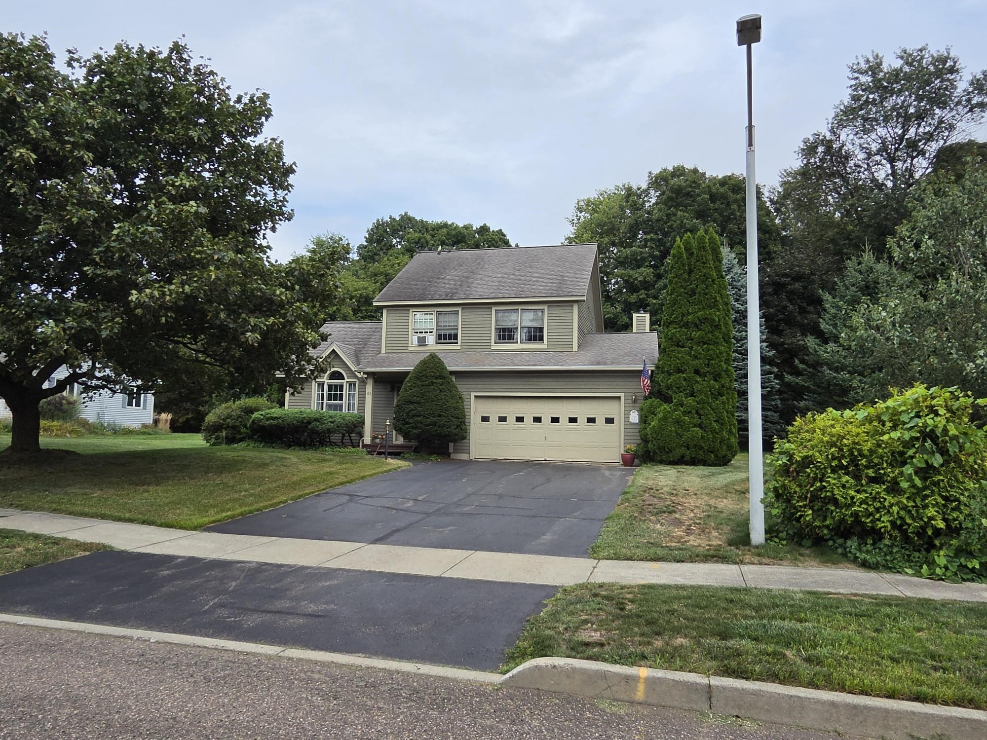 61 Giffin Court photo 34