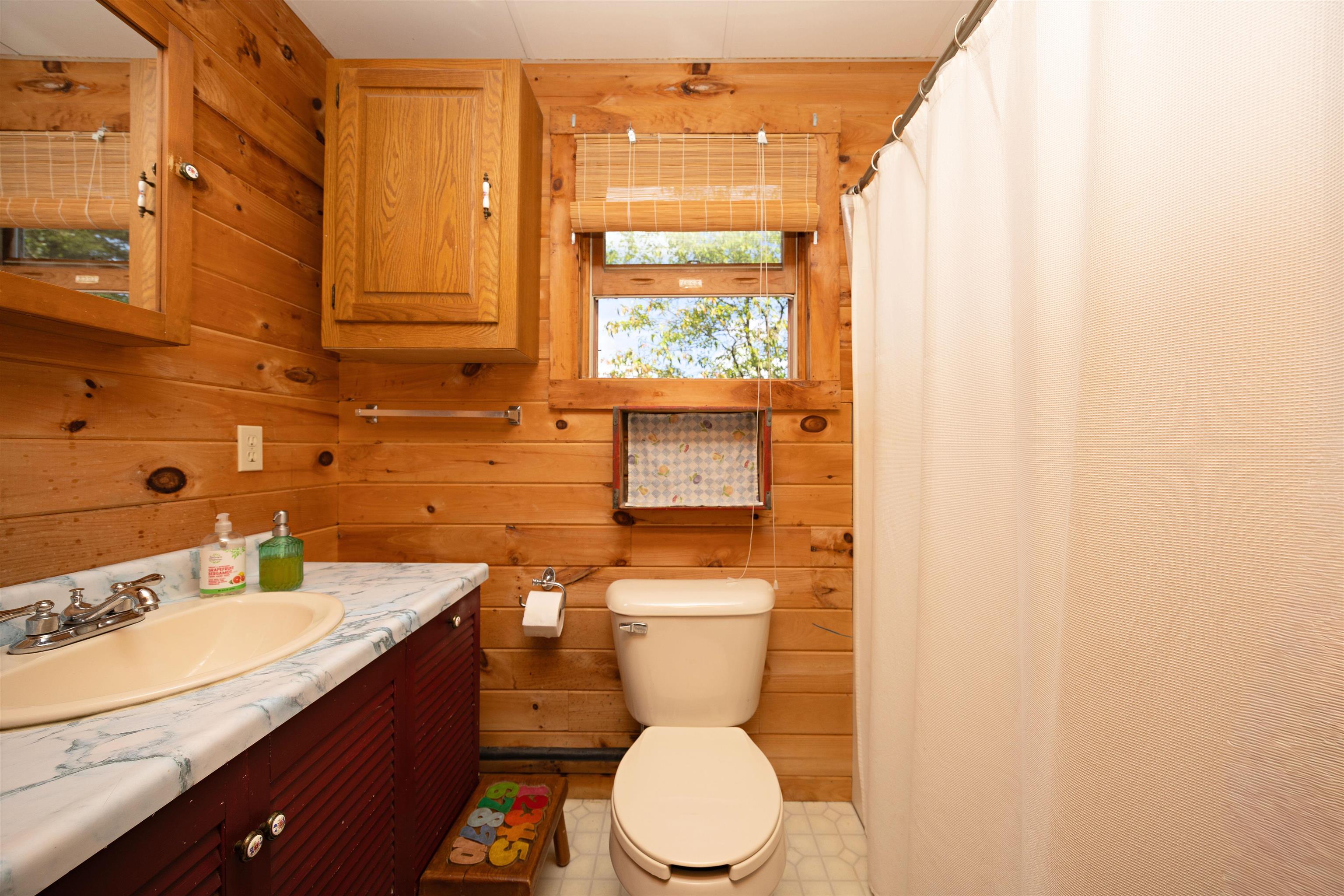738 Cedarwood Drive photo 35