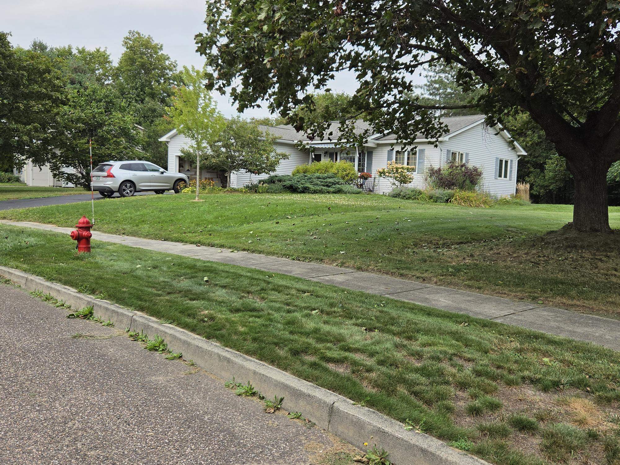 61 Giffin Court photo 37