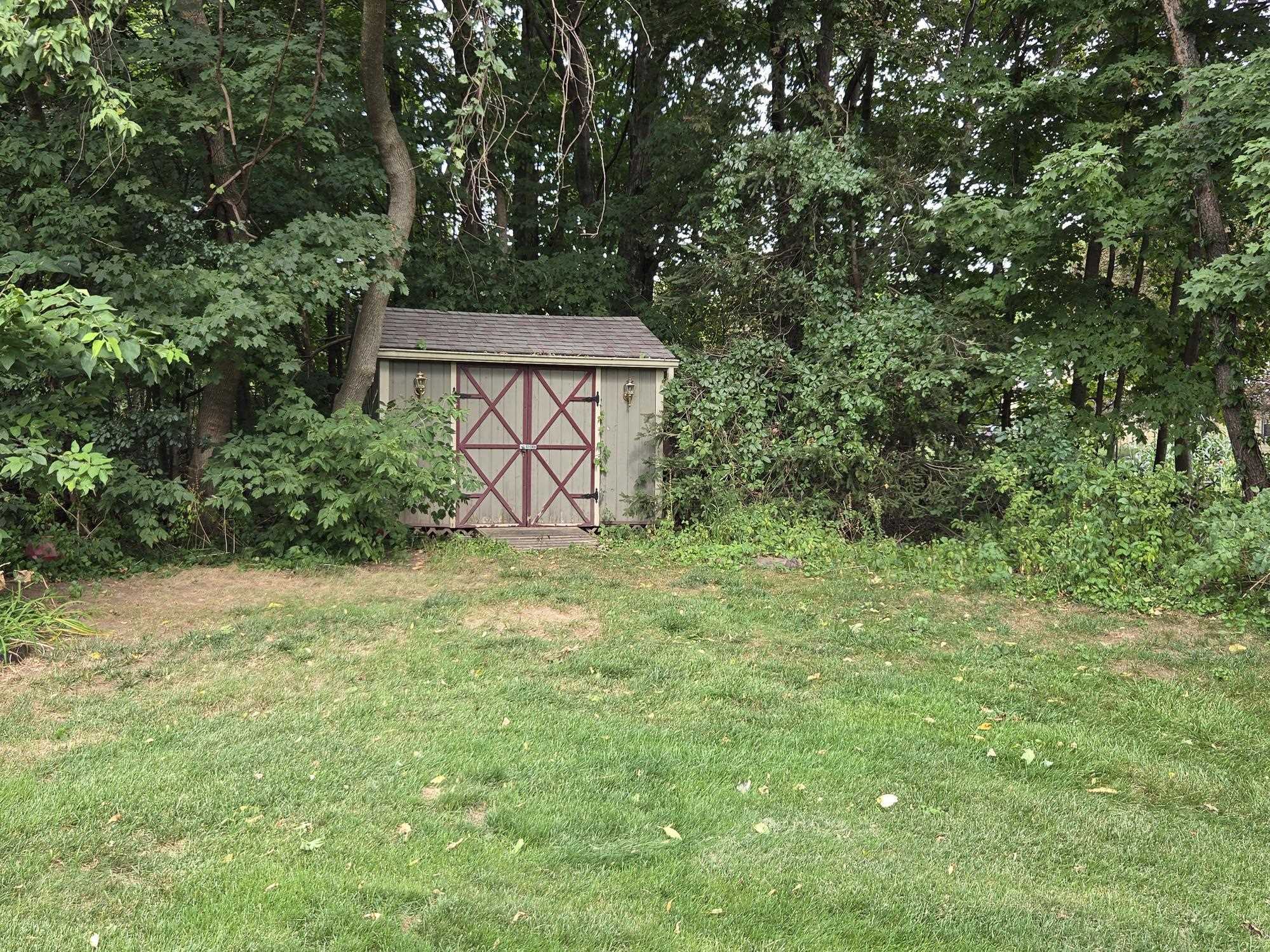 61 Giffin Court photo 43