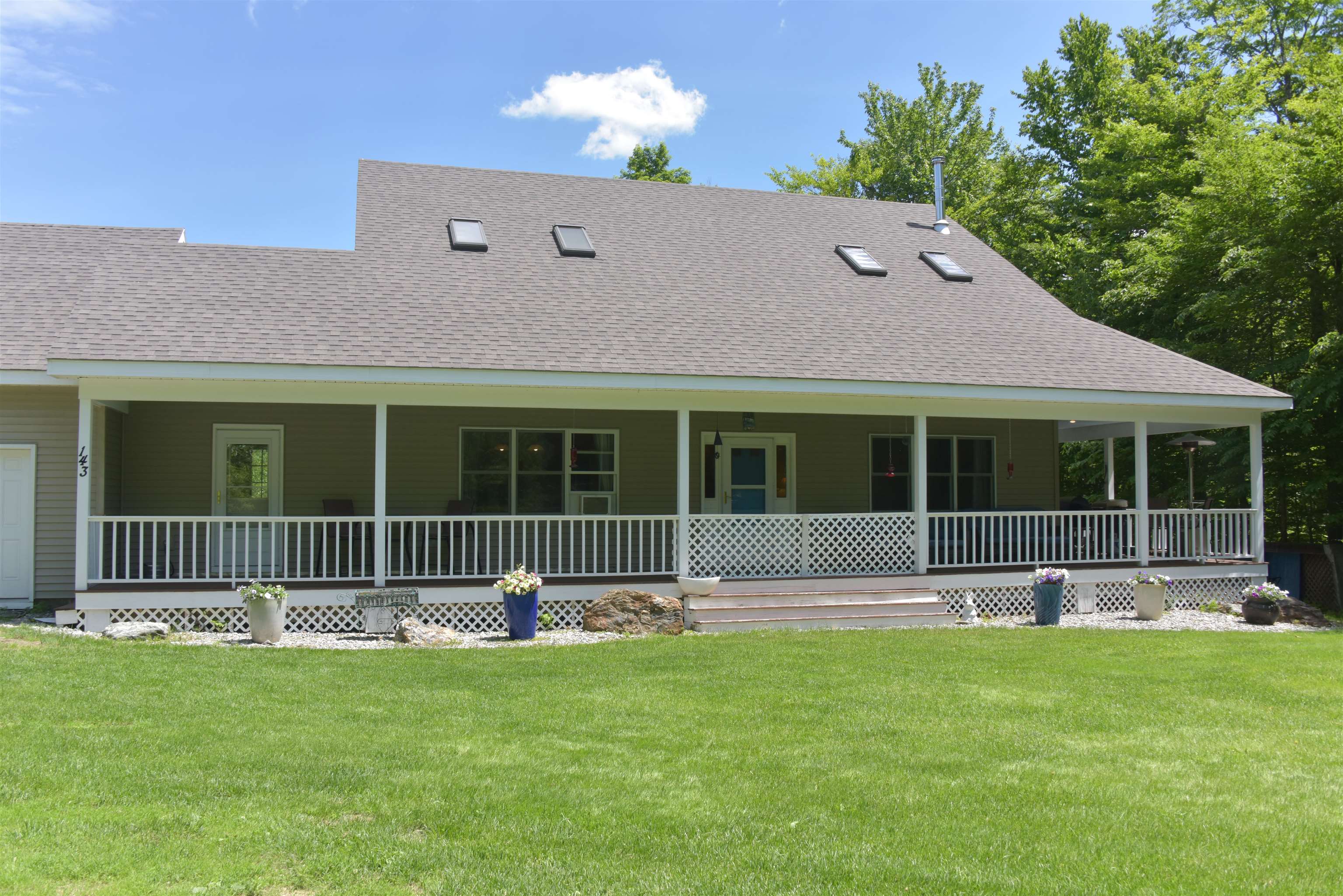 Single Family in Duxbury VT