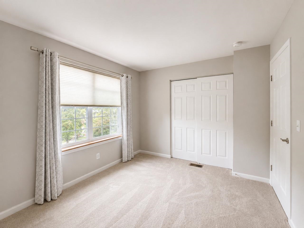 76 Seth Circle photo 17