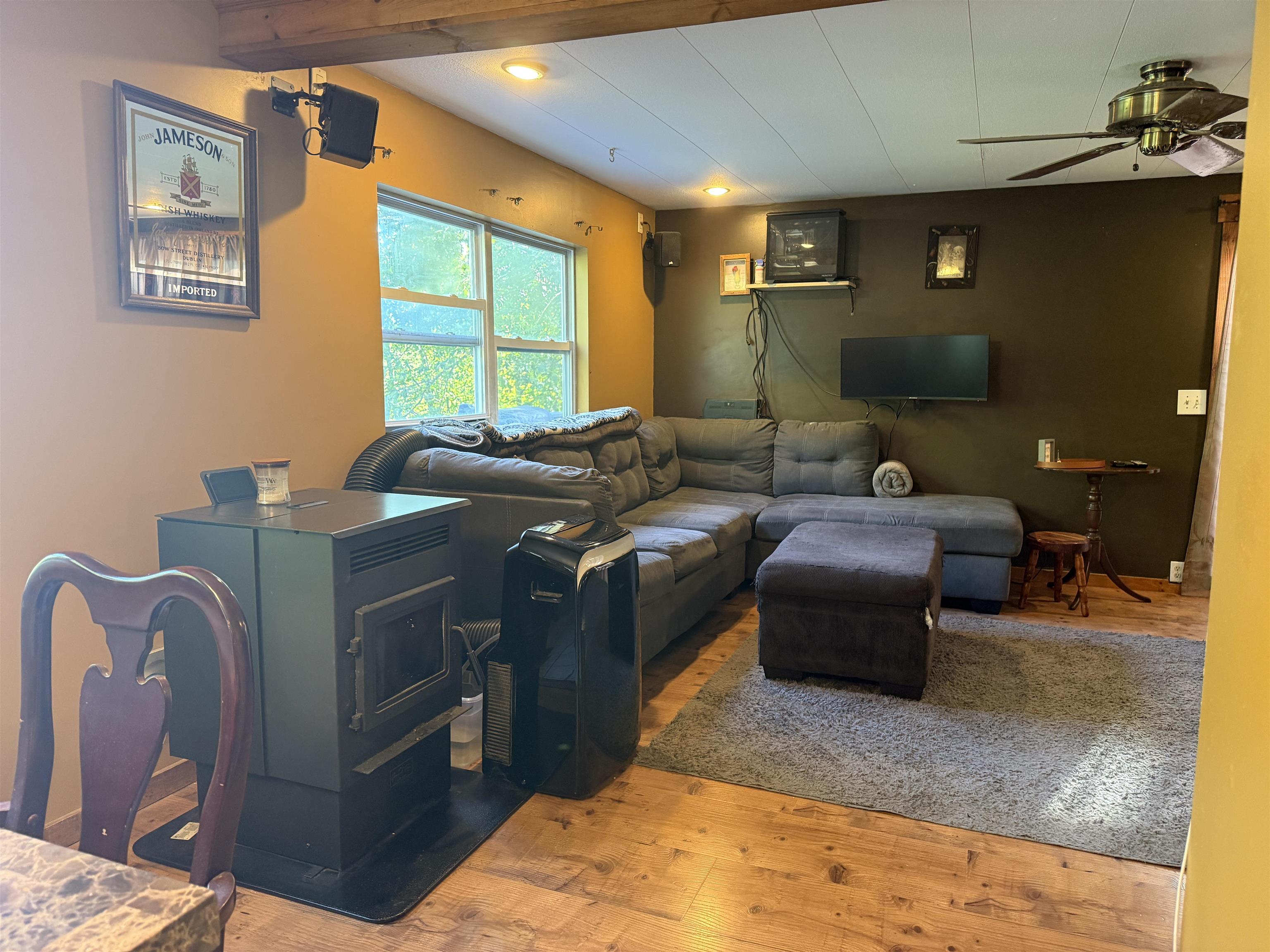 1479 East Road photo 7