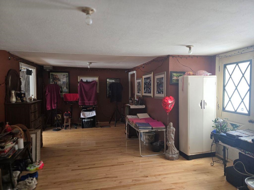 2100 Baltimore Road photo 11