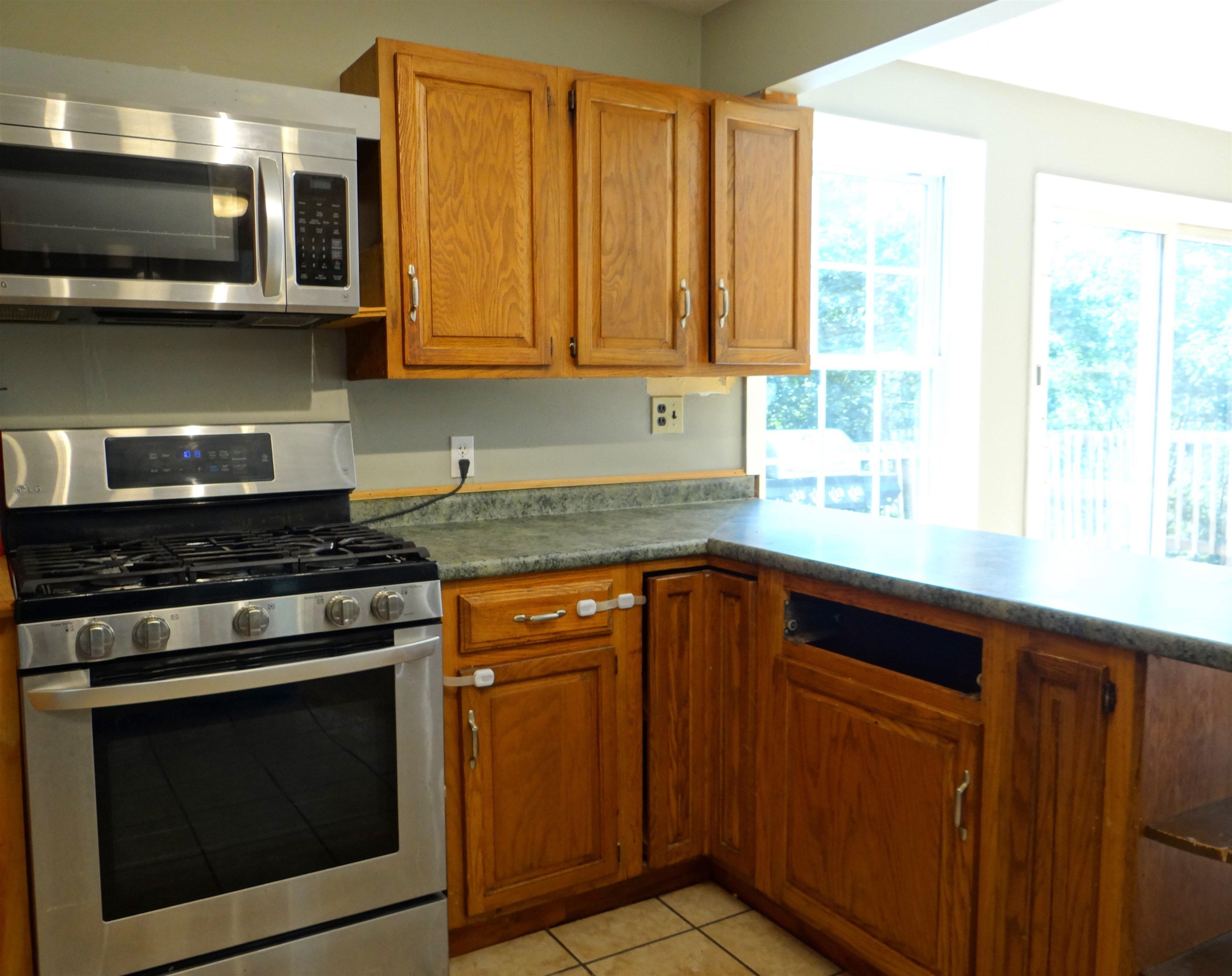 494 Eastman Road photo 11