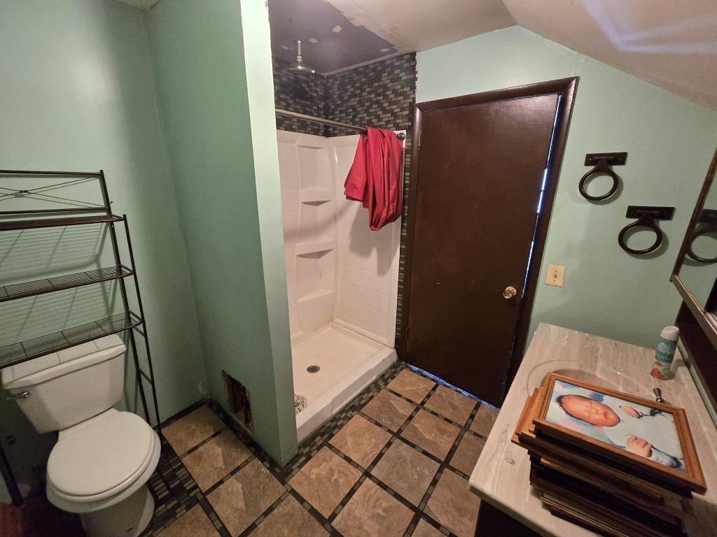 2100 Baltimore Road photo 17