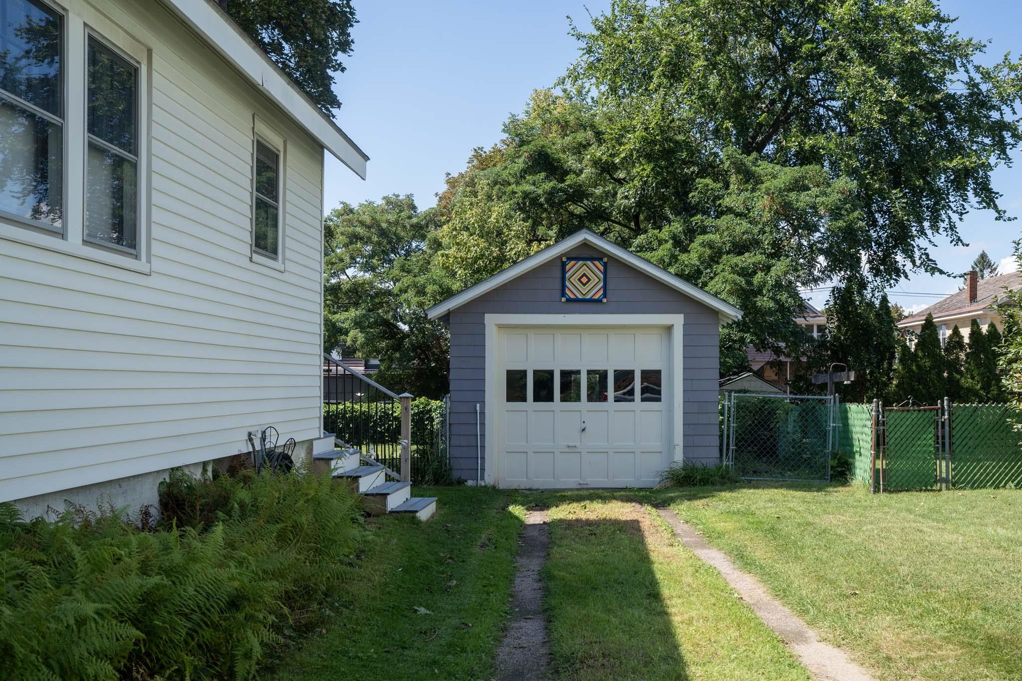 29 Perrotta Place photo 2