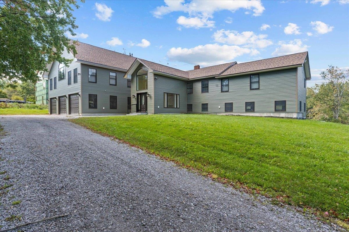 898 Gonyeau Road photo 2