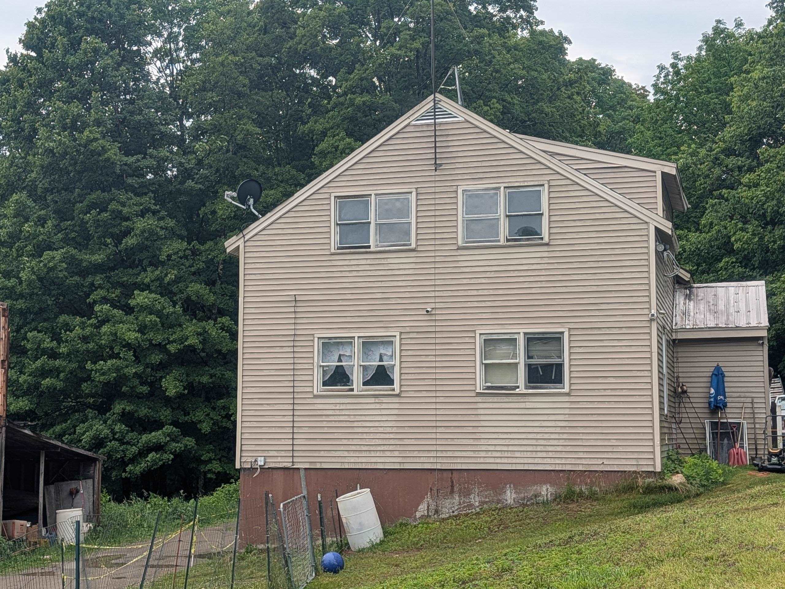 2100 Baltimore Road photo 4