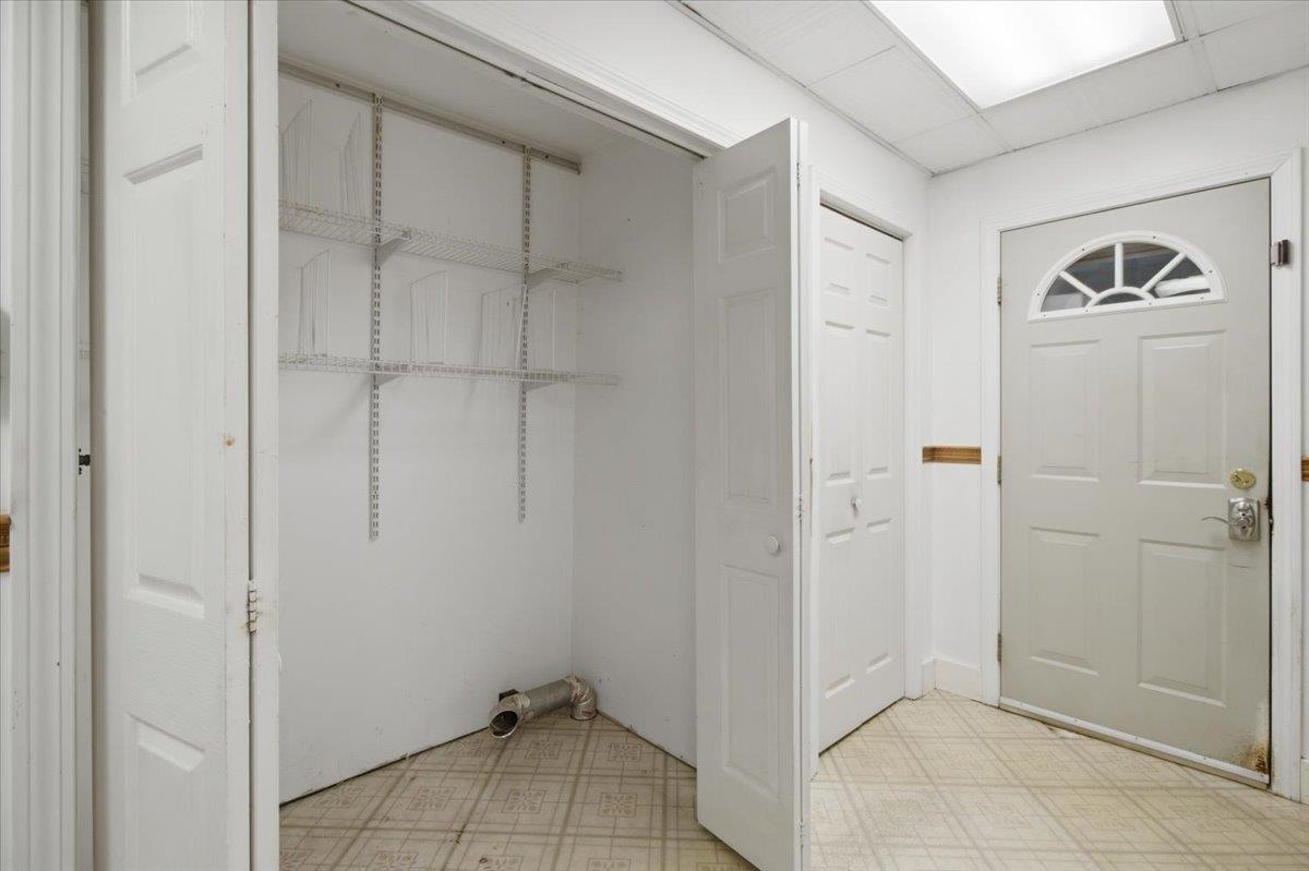 105 Hicks Avenue photo 5