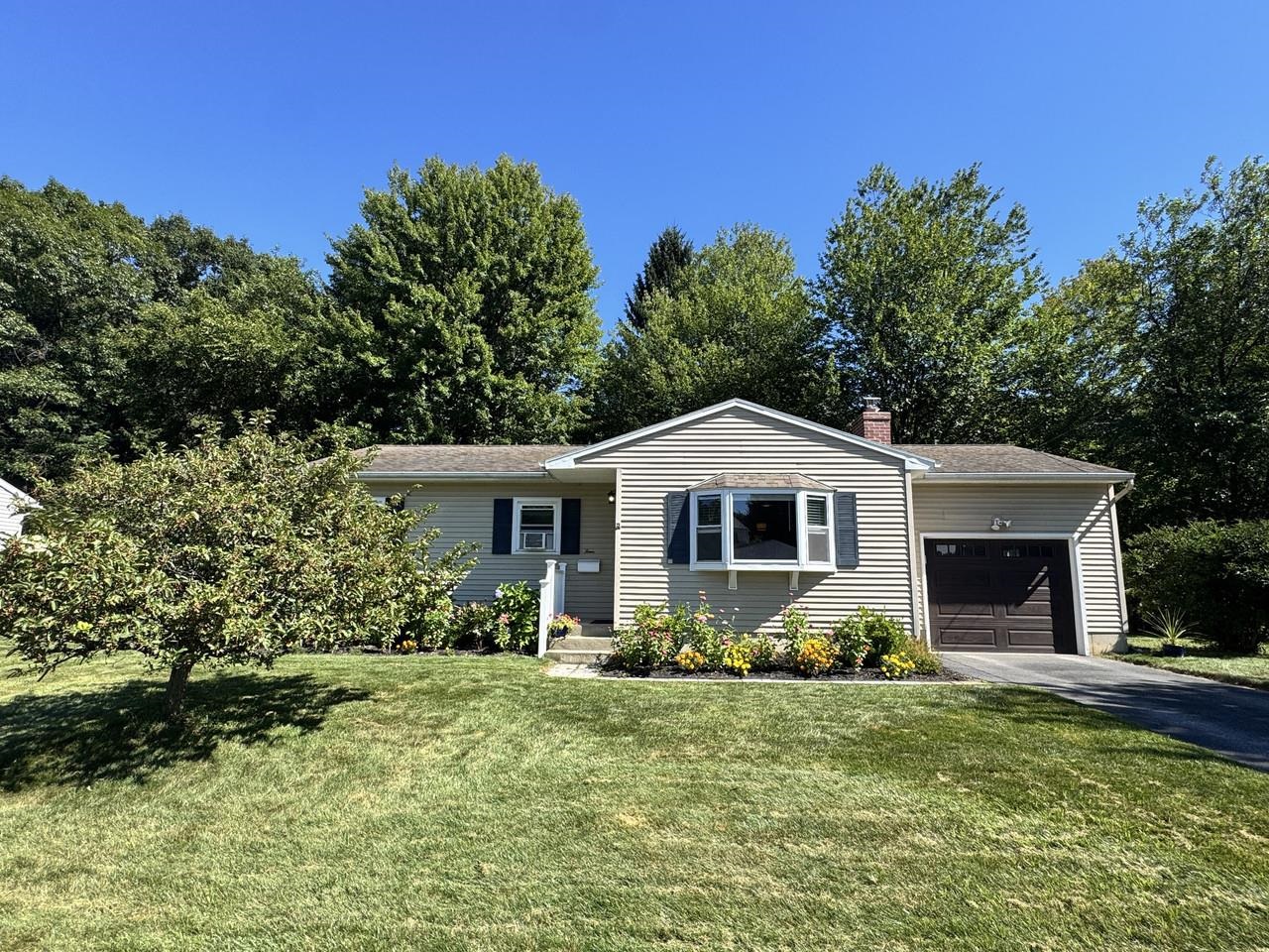 4 Killoran Drive photo 1