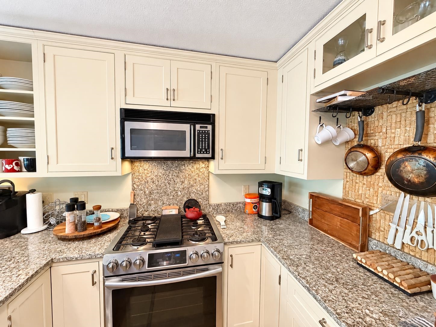 17A Silver Birch photo 12