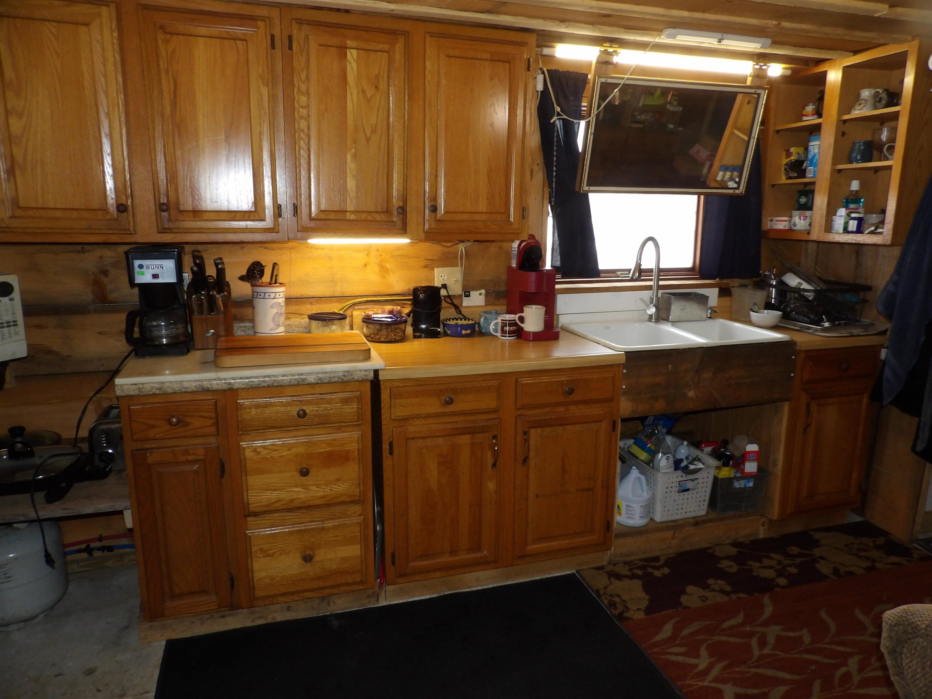 305 Richard Road photo 16