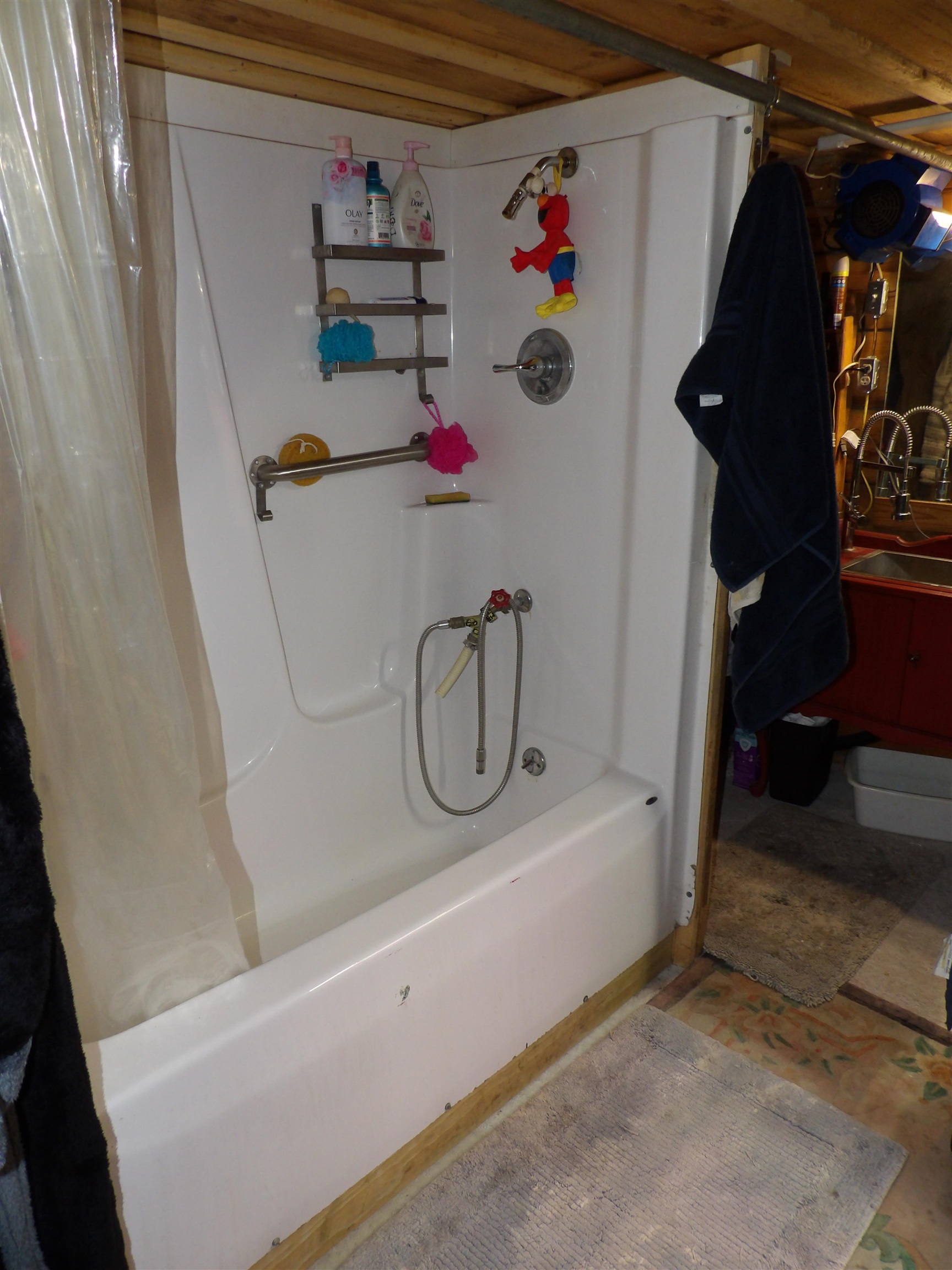 305 Richard Road photo 20