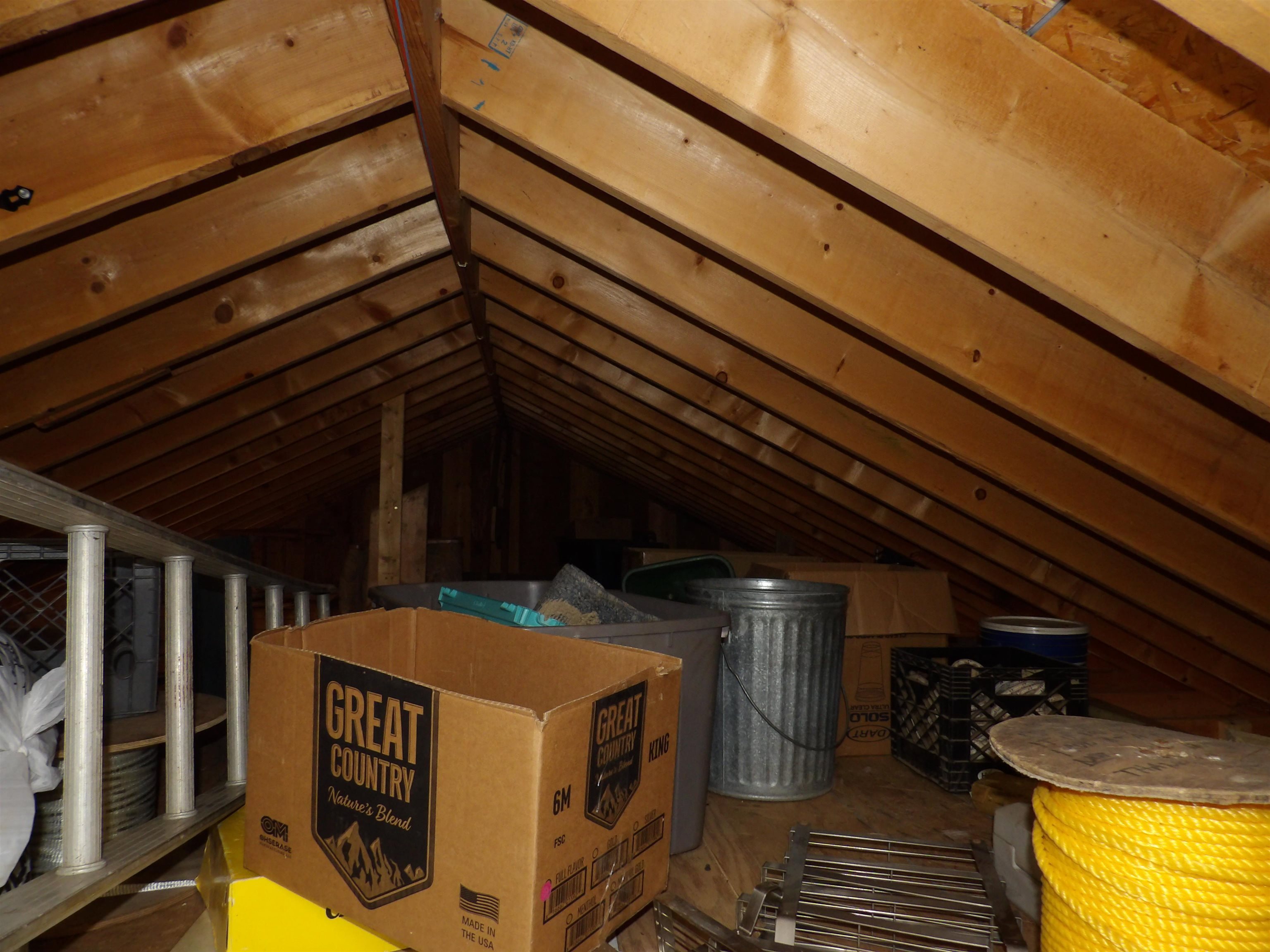305 Richard Road photo 29