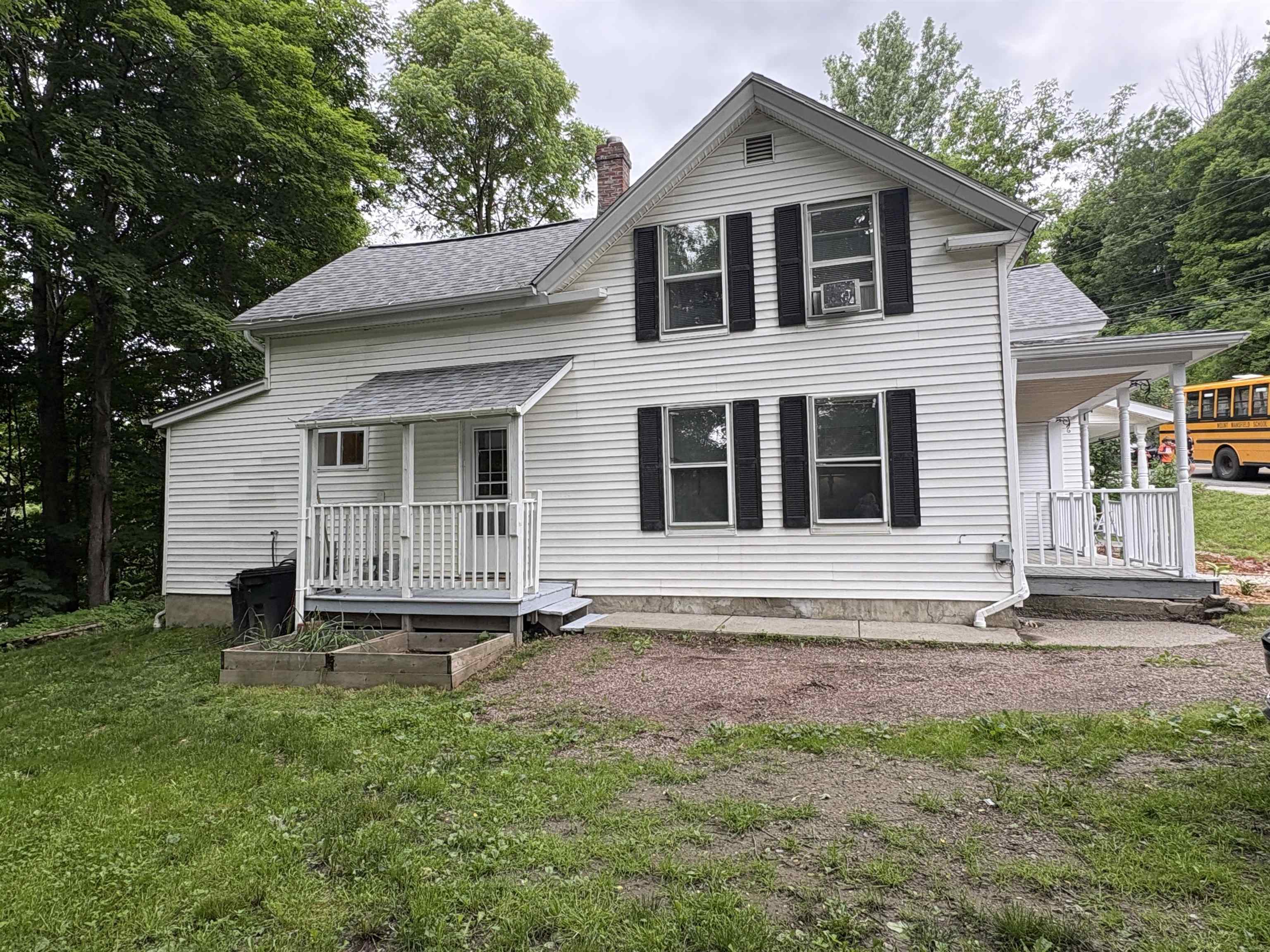 137 Jericho Road photo 3