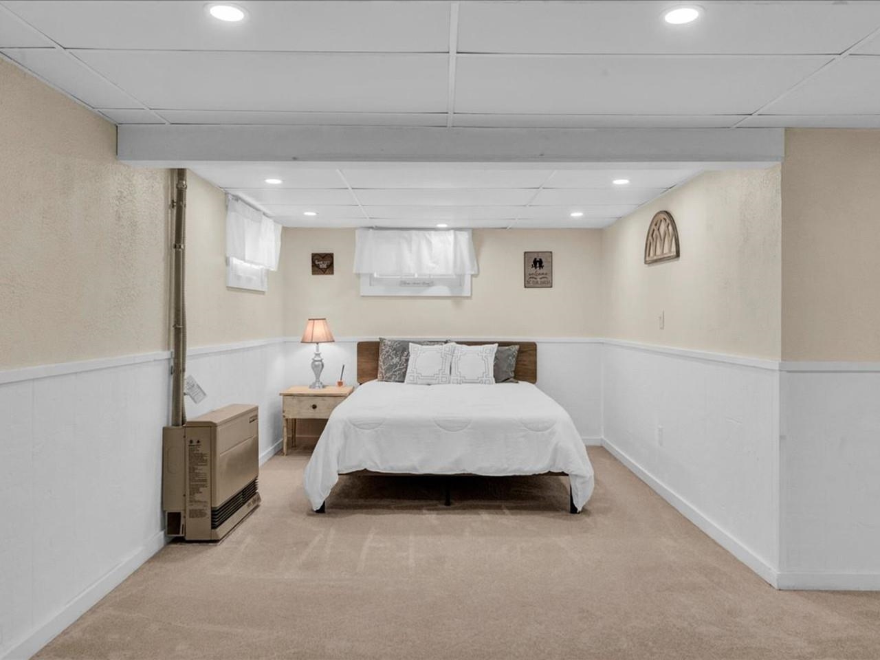 13 Pinehurst Drive photo 32