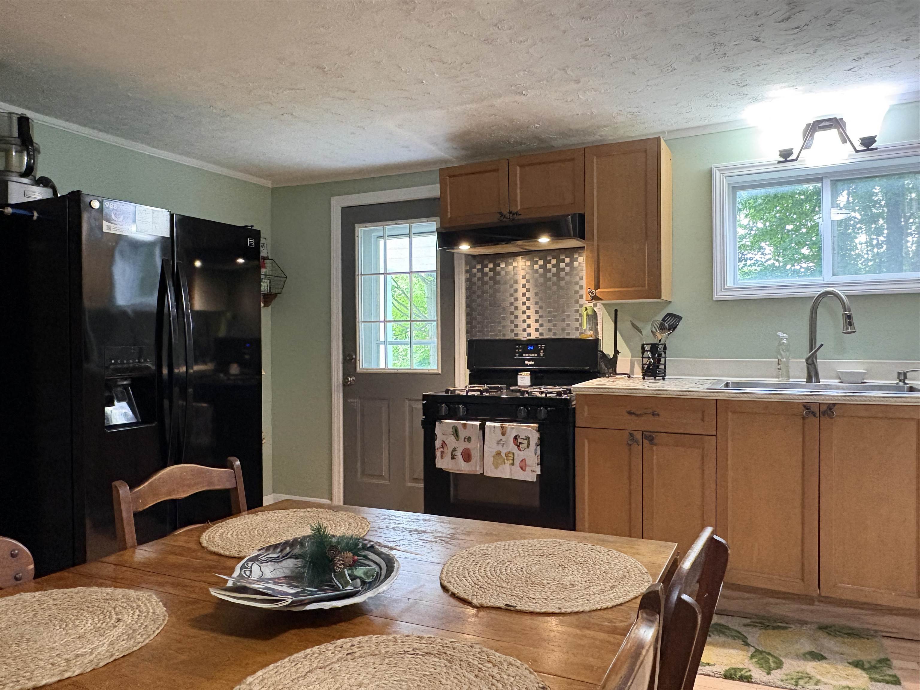 137 Jericho Road photo 4