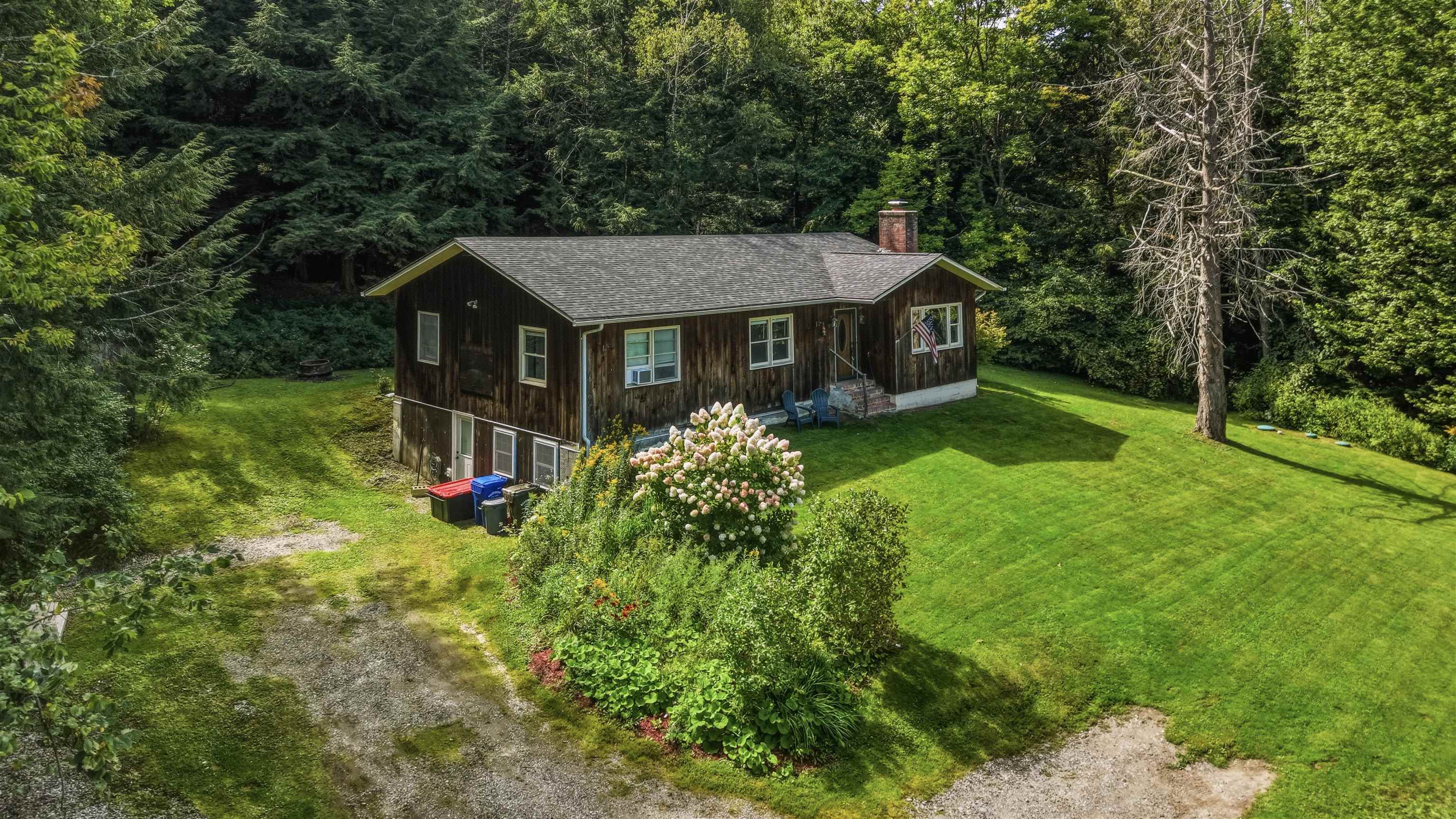 1190 Huntington Road photo 1