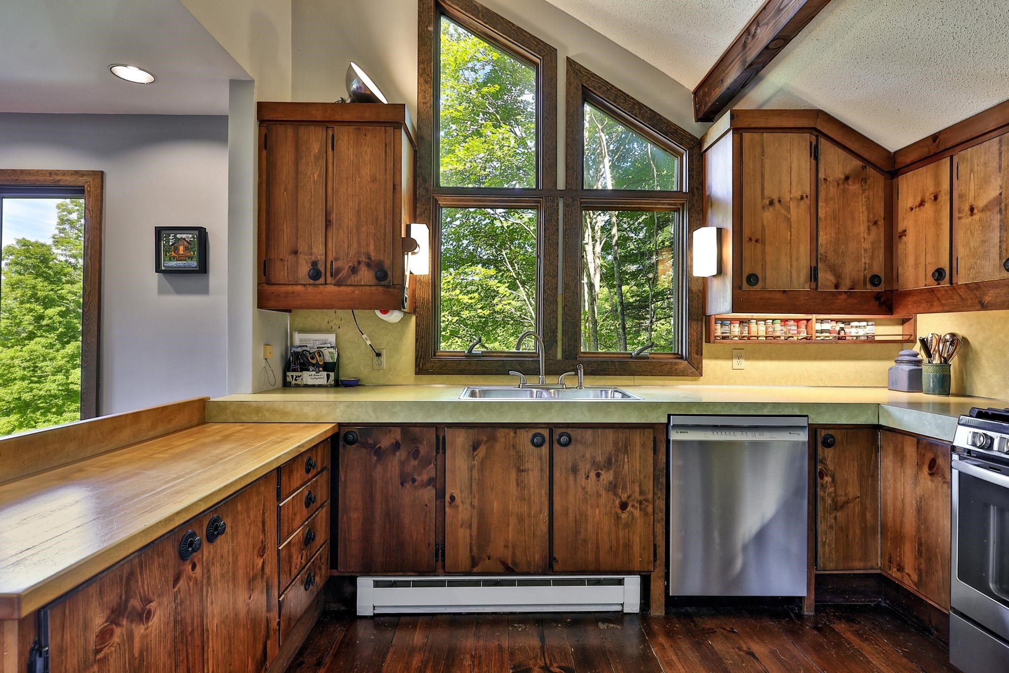 152 Great Hawk Road photo 13