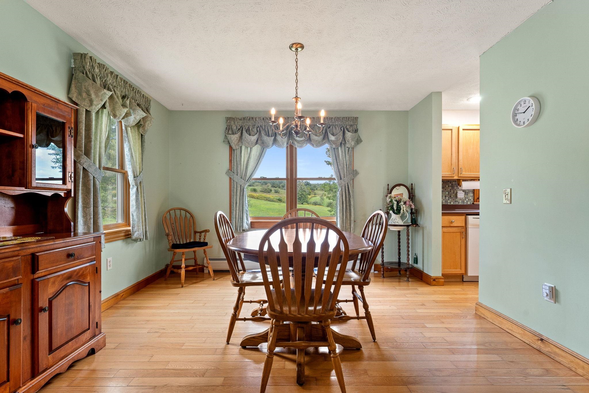 76 Paradee Road photo 14