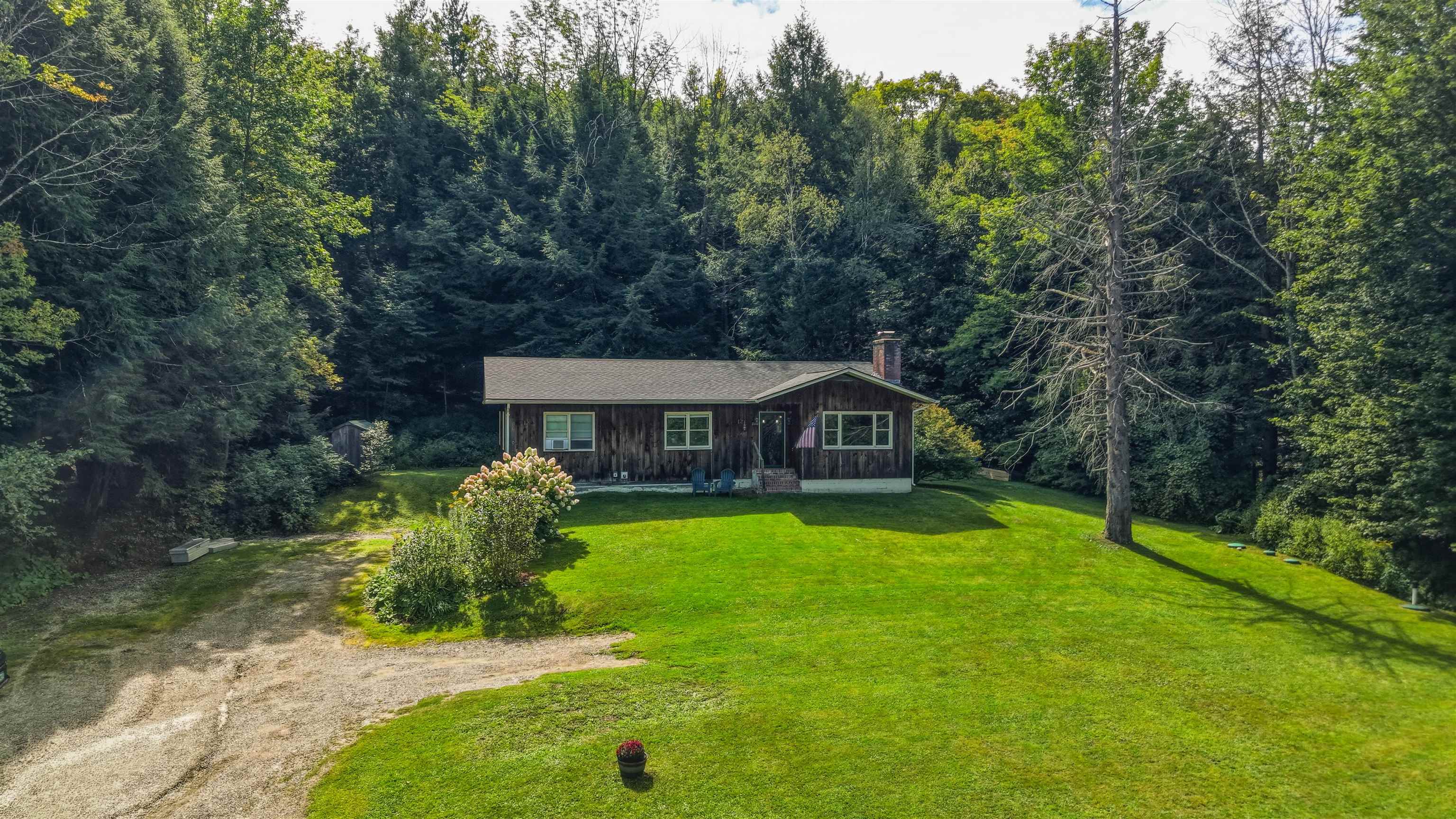 1190 Huntington Road photo 19