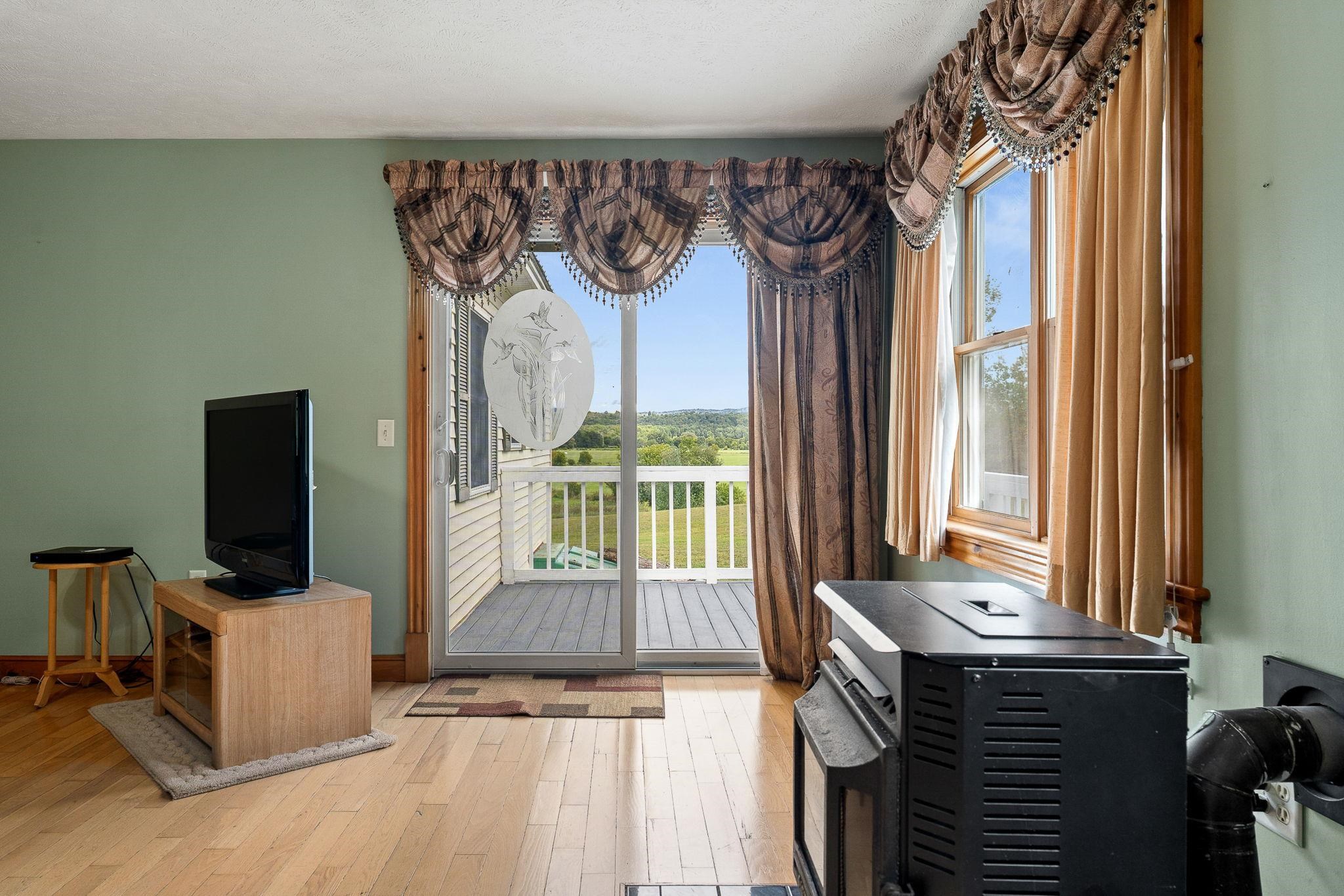 76 Paradee Road photo 21