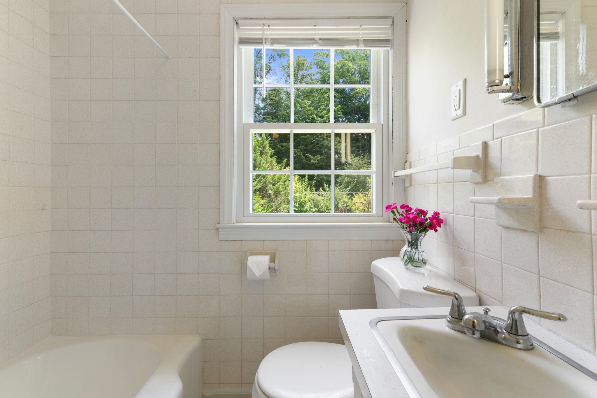1137 Upper Dummerston Road photo 22