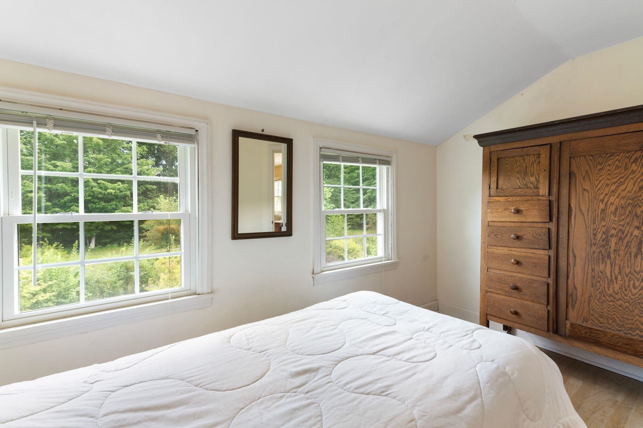 1137 Upper Dummerston Road photo 26
