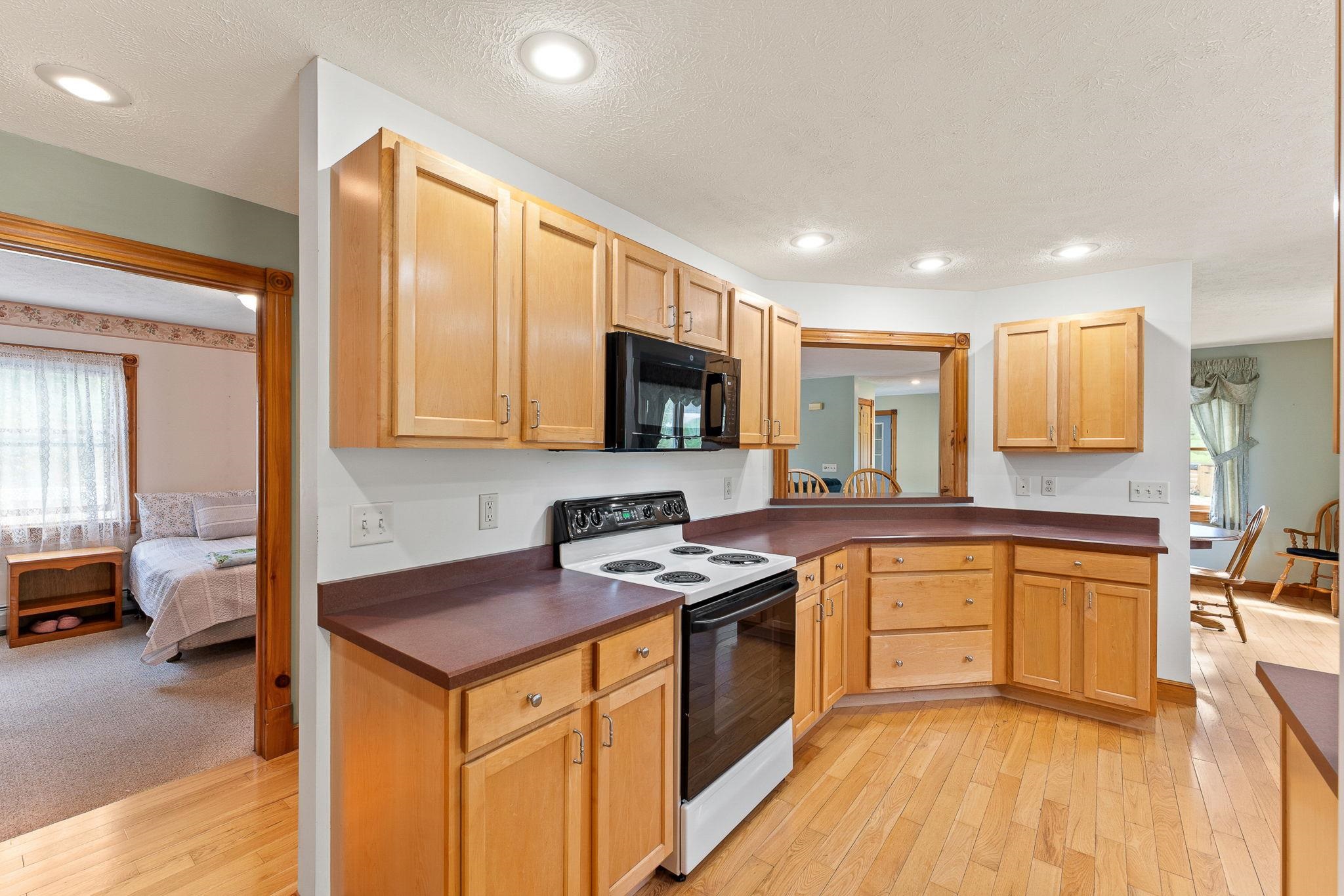 76 Paradee Road photo 28