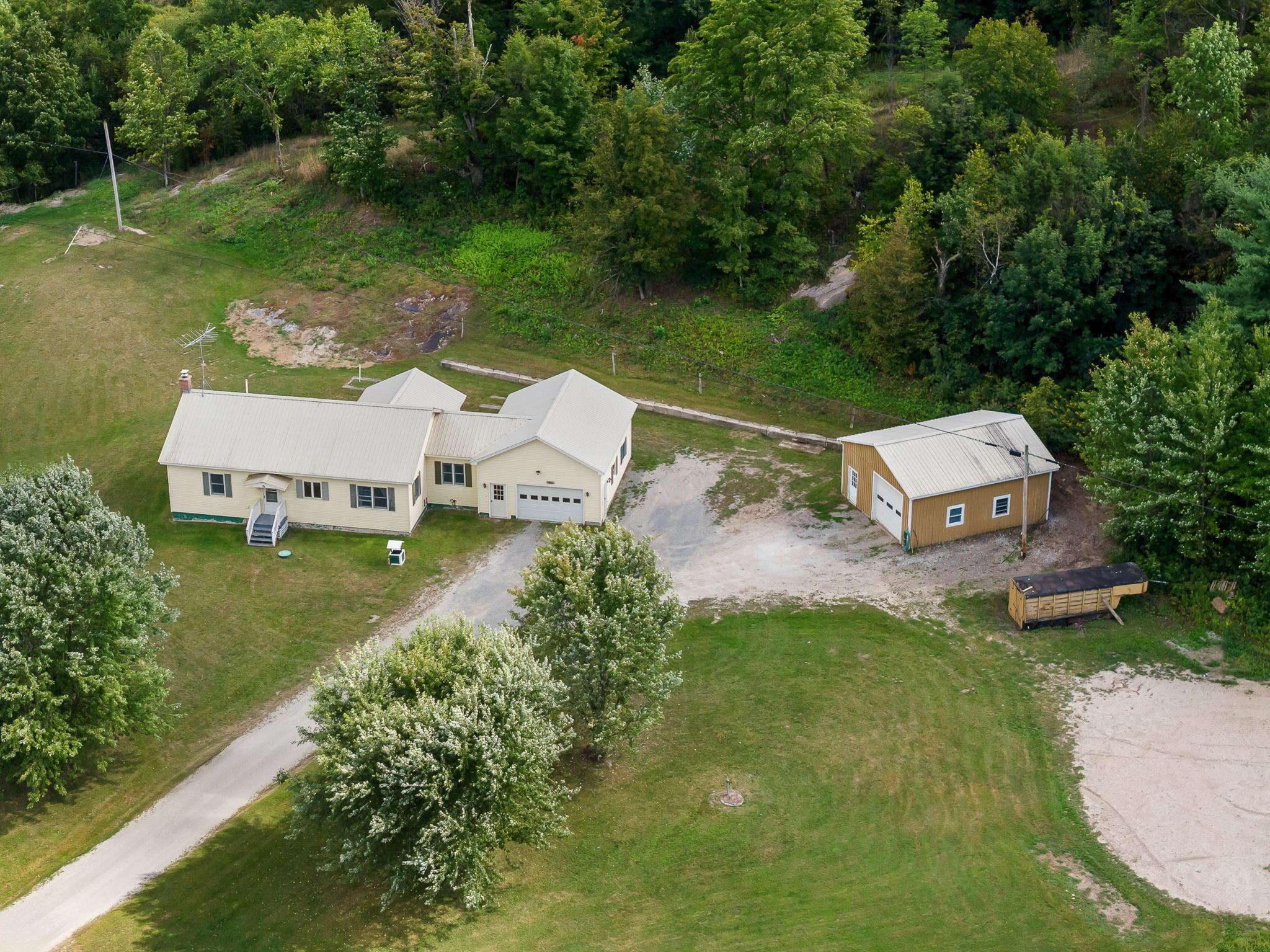 76 Paradee Road photo 4