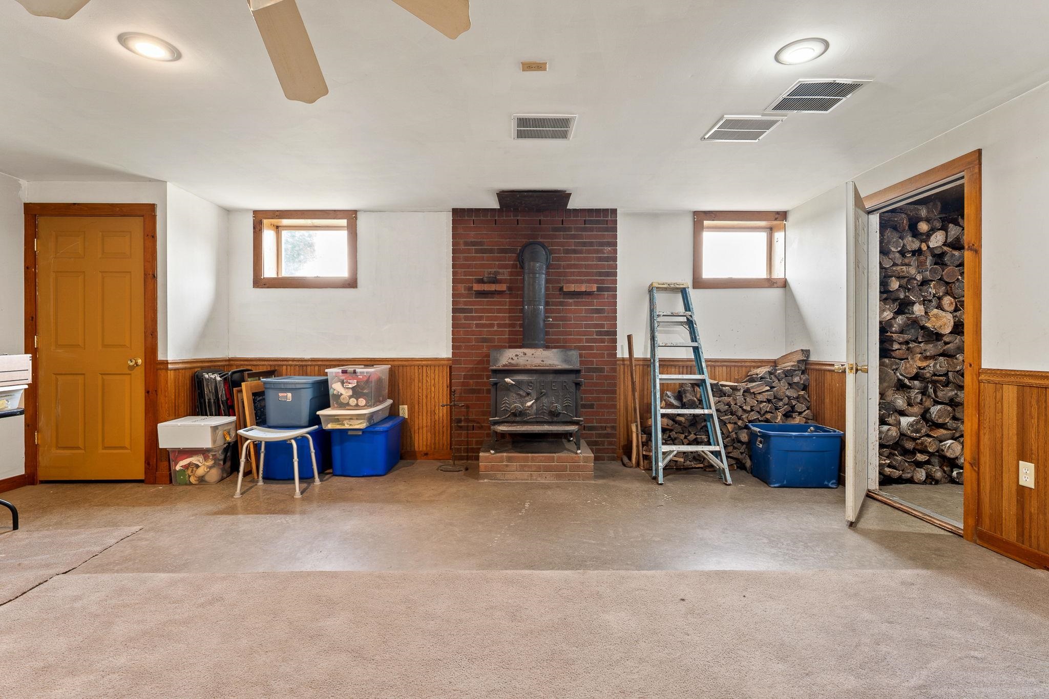 76 Paradee Road photo 47