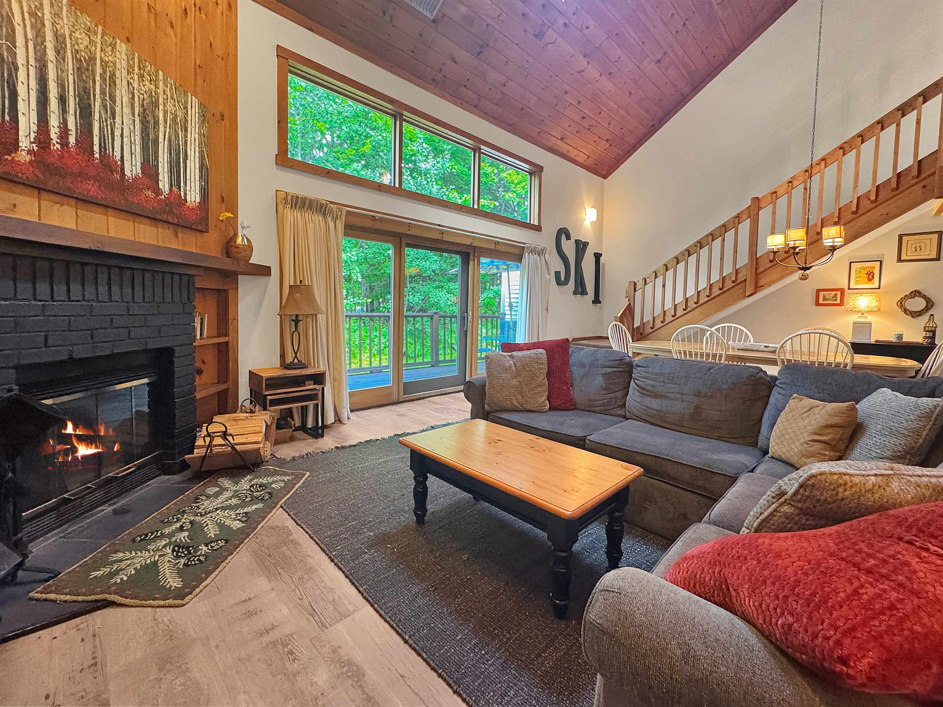 4B Newfane Circle photo 5