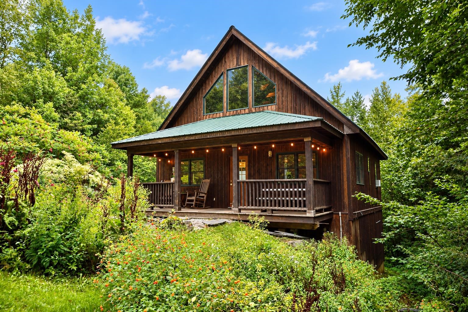 453 Marshall Road photo 2