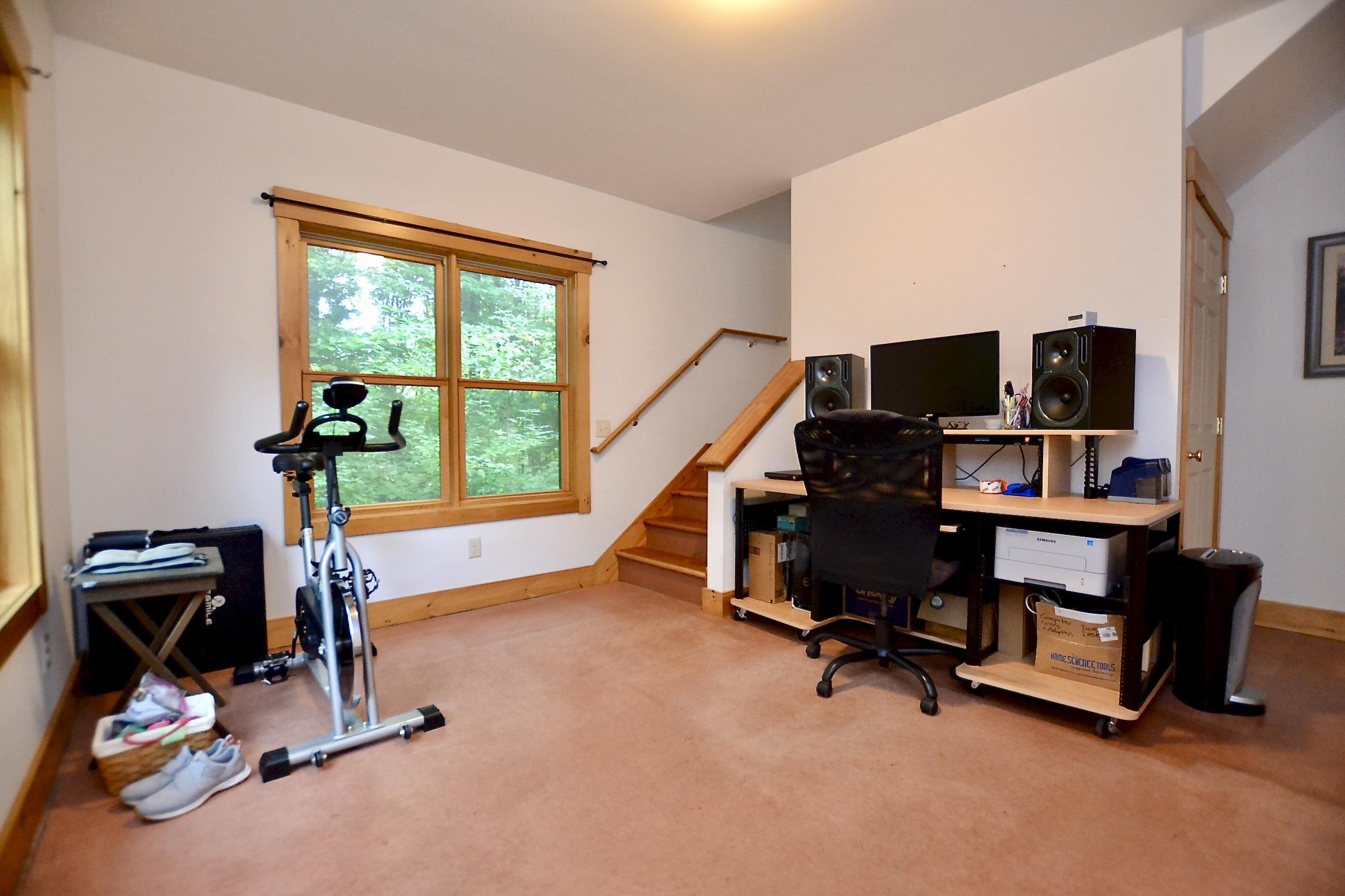 453 Marshall Road photo 22
