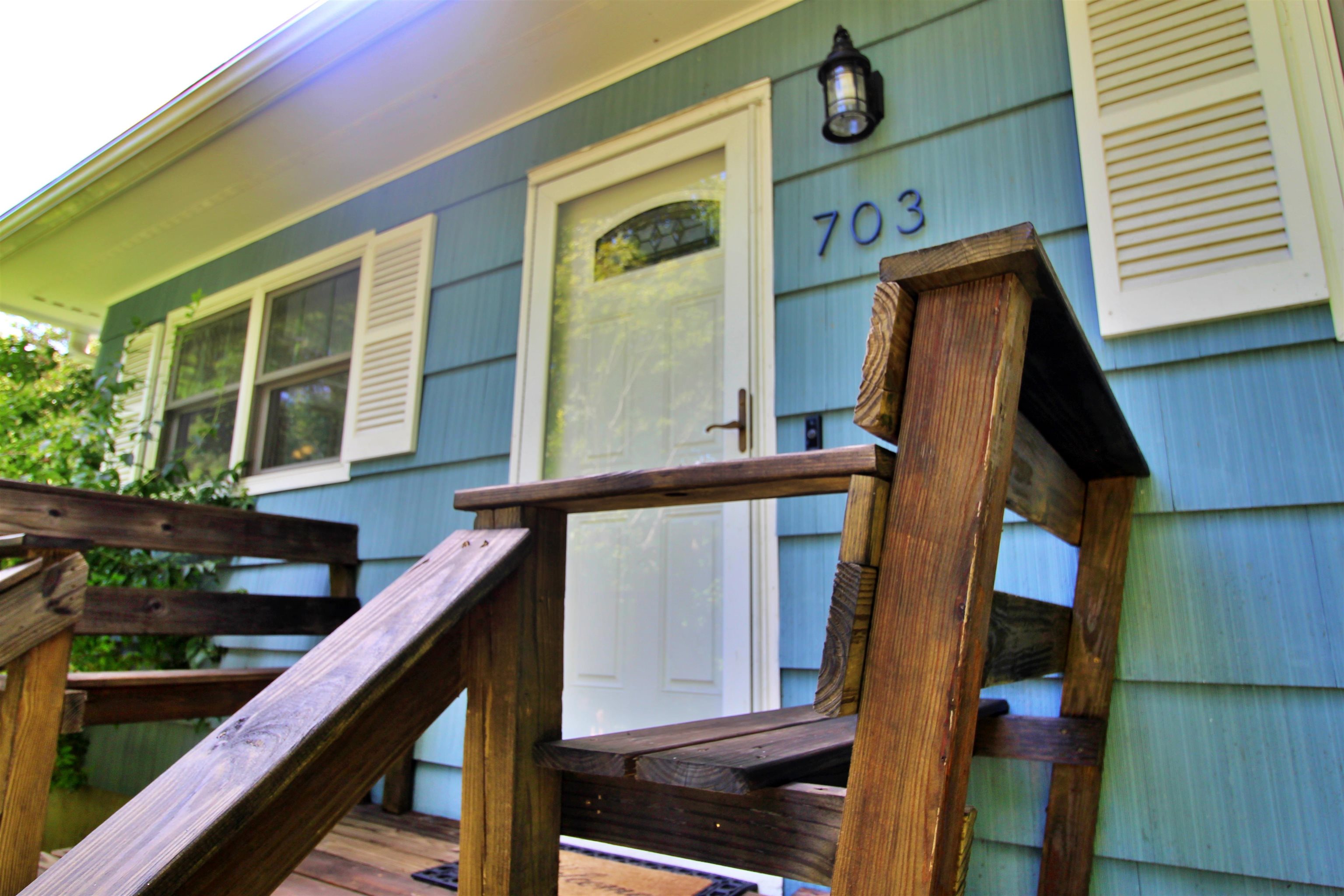 703 Dorset Street photo 3
