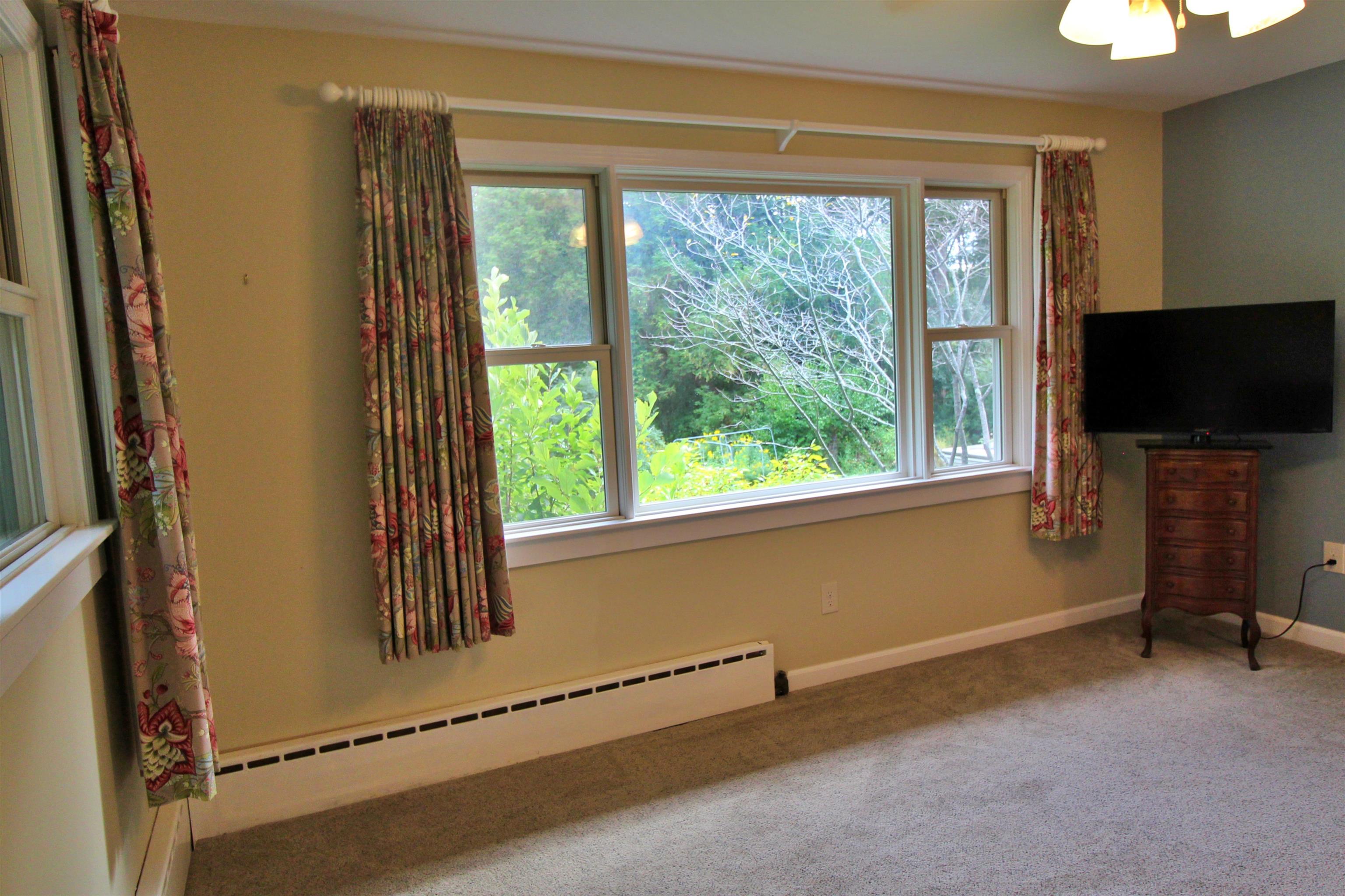 703 Dorset Street photo 7