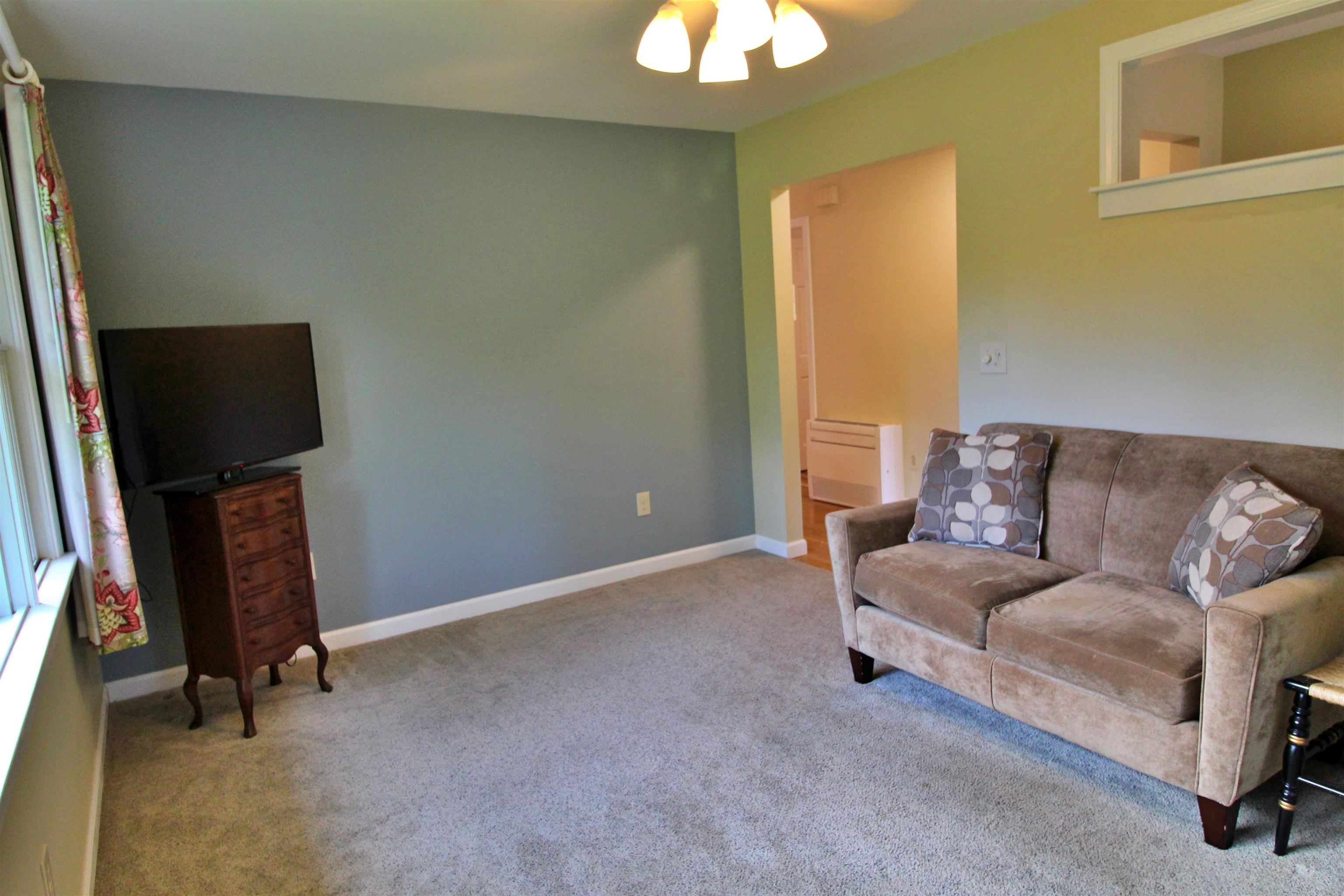 703 Dorset Street photo 8