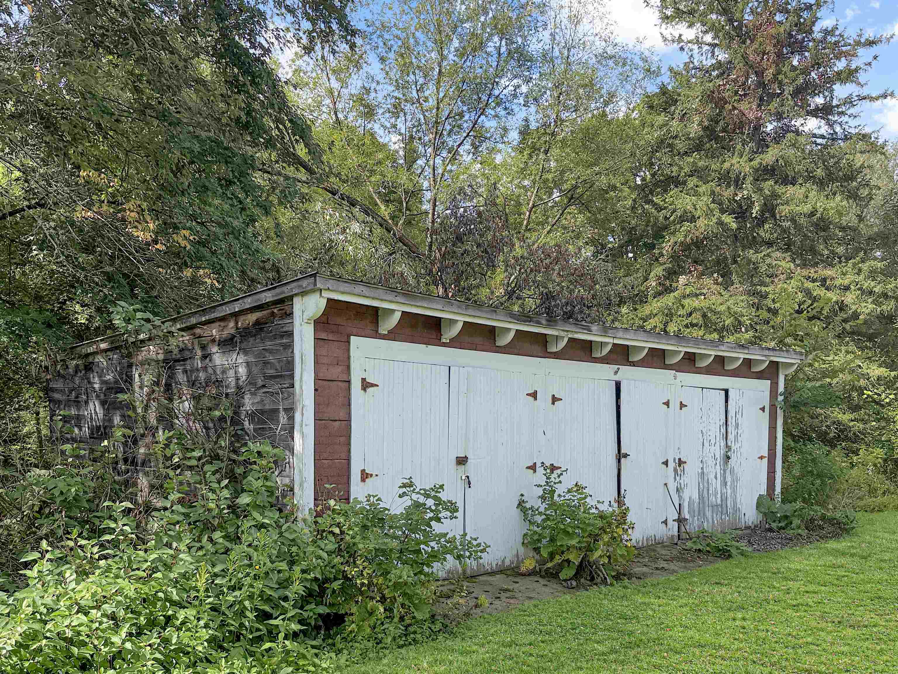 456 River Road photo 10