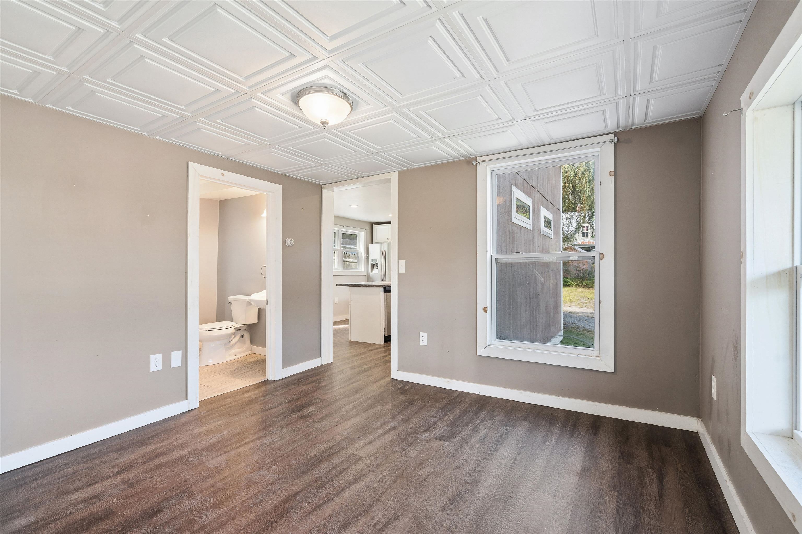 2 Farwell Street photo 16